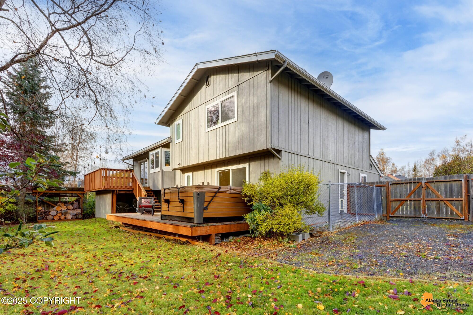 2510 Laird Circle