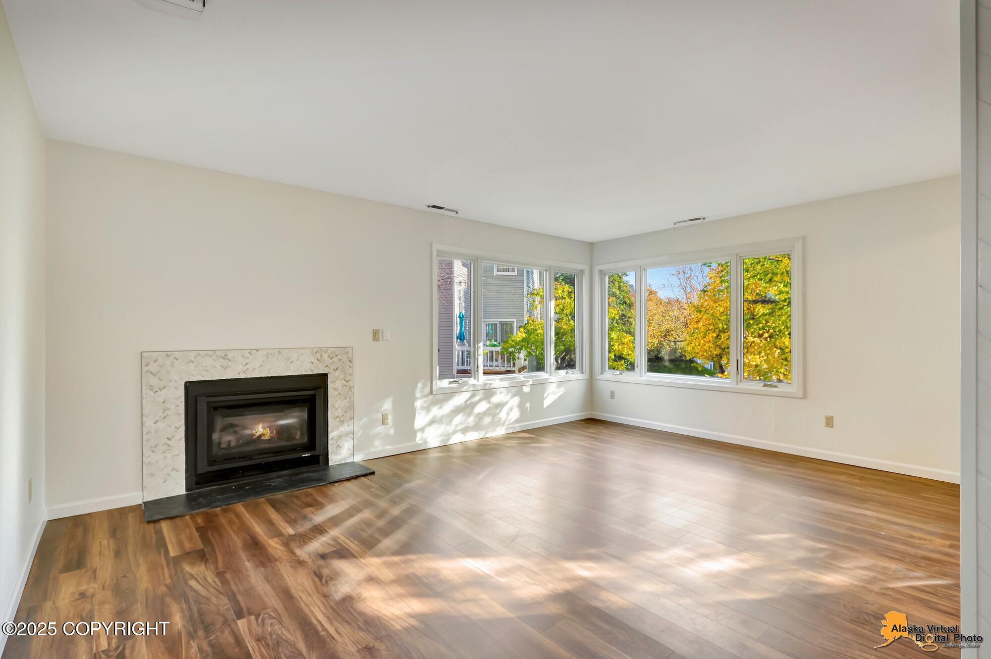 6631 Weimer Drive # F Unit: #F