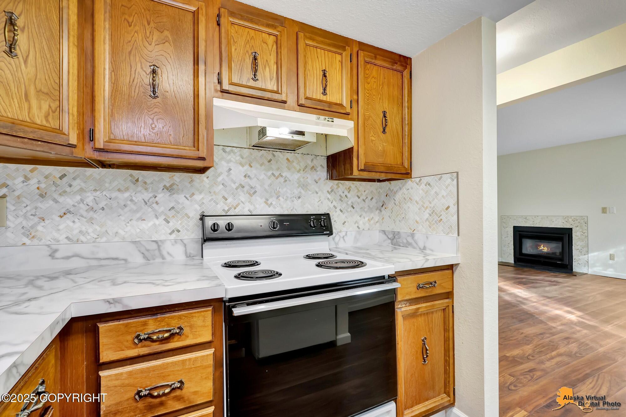 6631 Weimer Drive # F Unit: #F