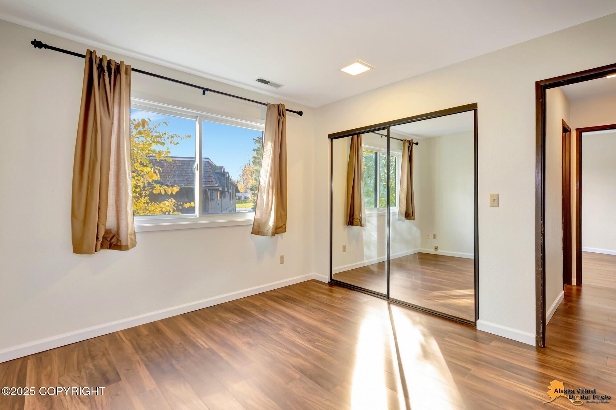 6631 Weimer Drive # F Unit: #F