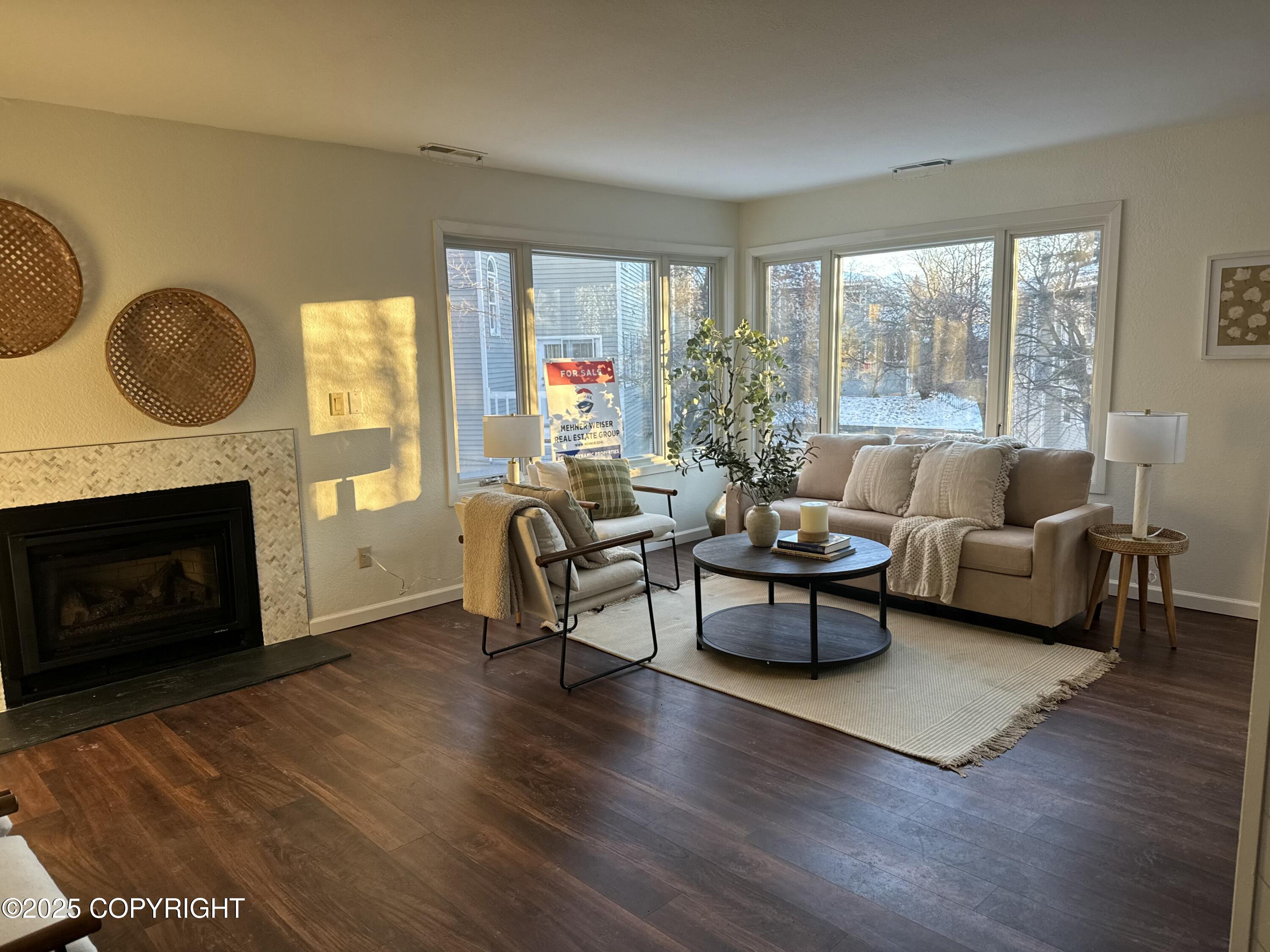 6631 Weimer Drive # F Unit: #F