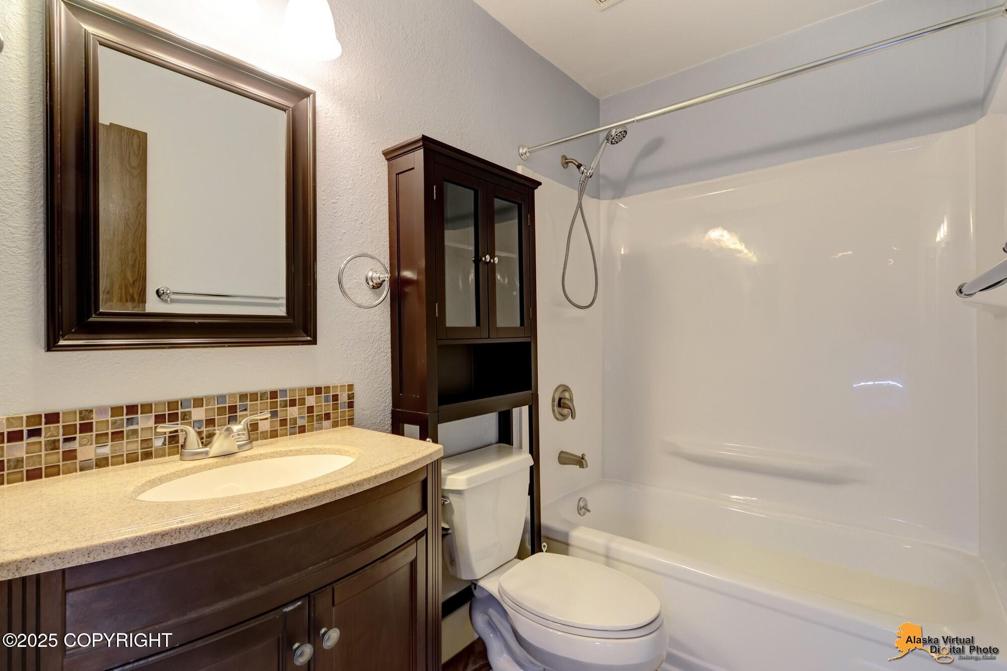 6631 Weimer Drive # F Unit: #F