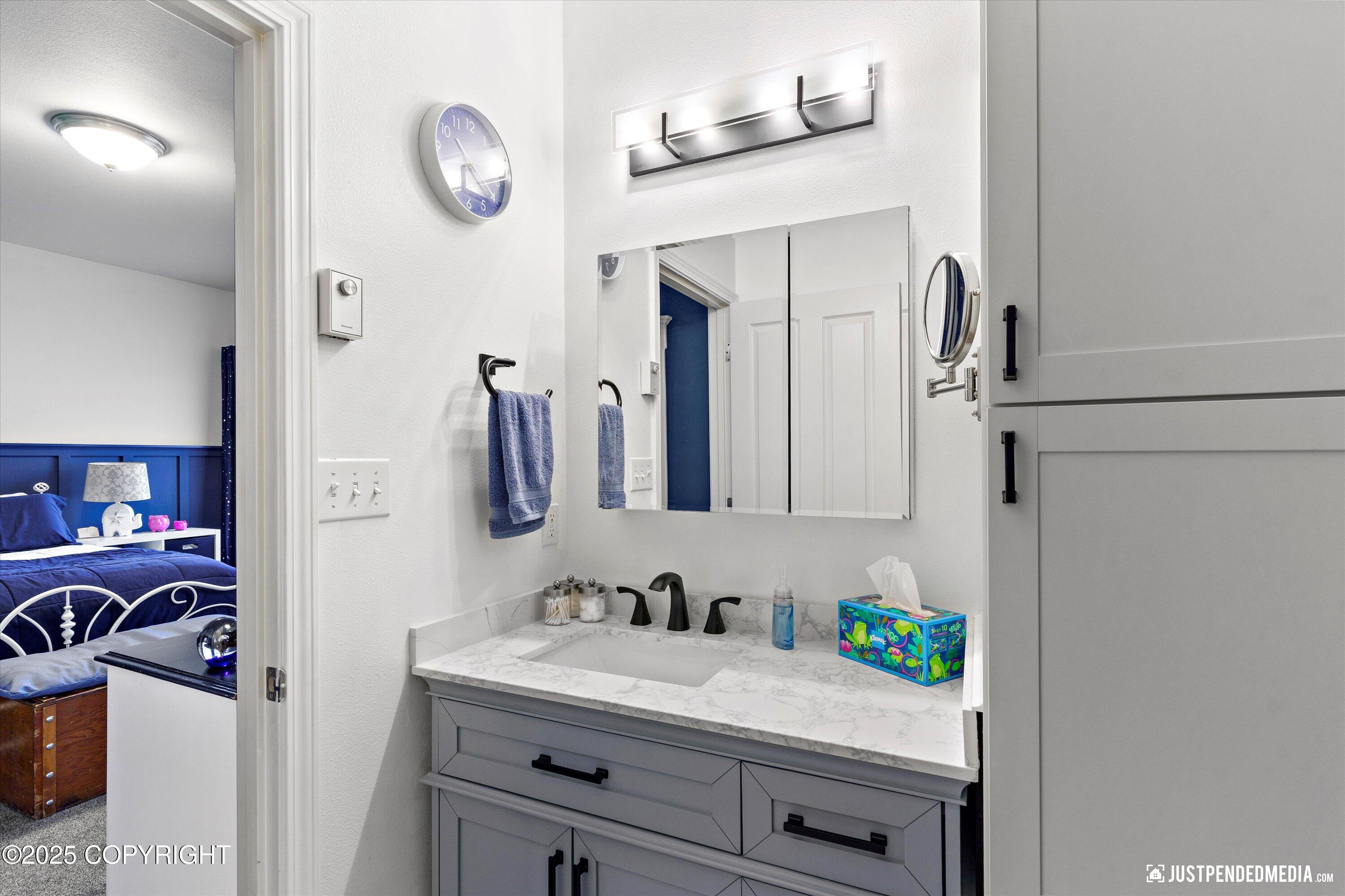 2935 Seclusion Cove Drive