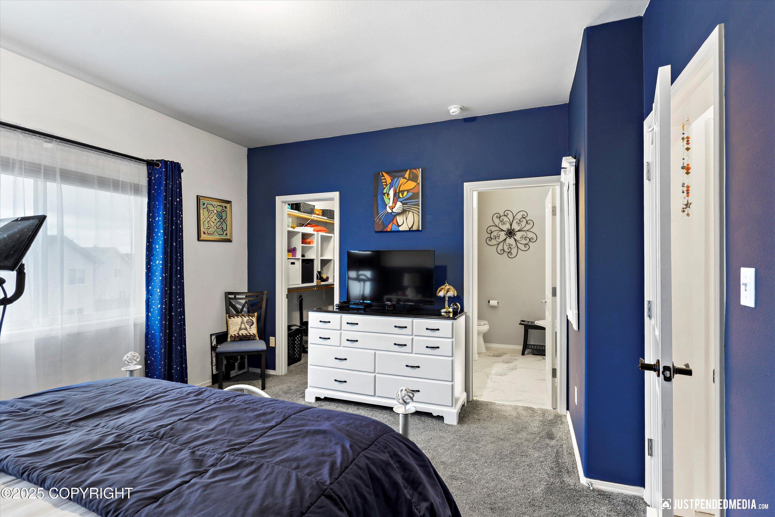 2935 Seclusion Cove Drive