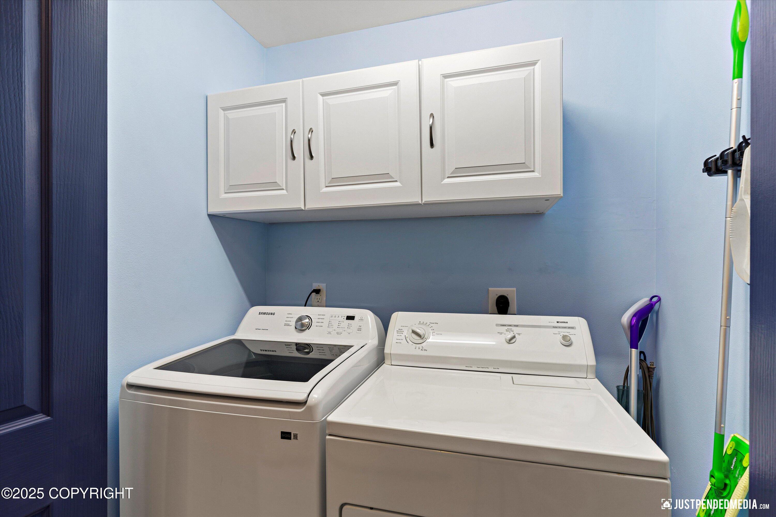 2935 Seclusion Cove Drive