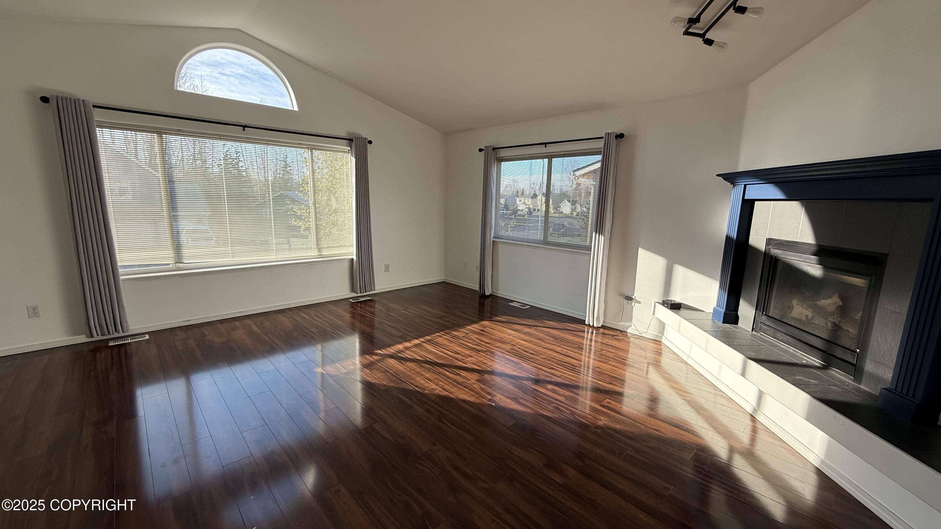 4100 Scenic View Drive