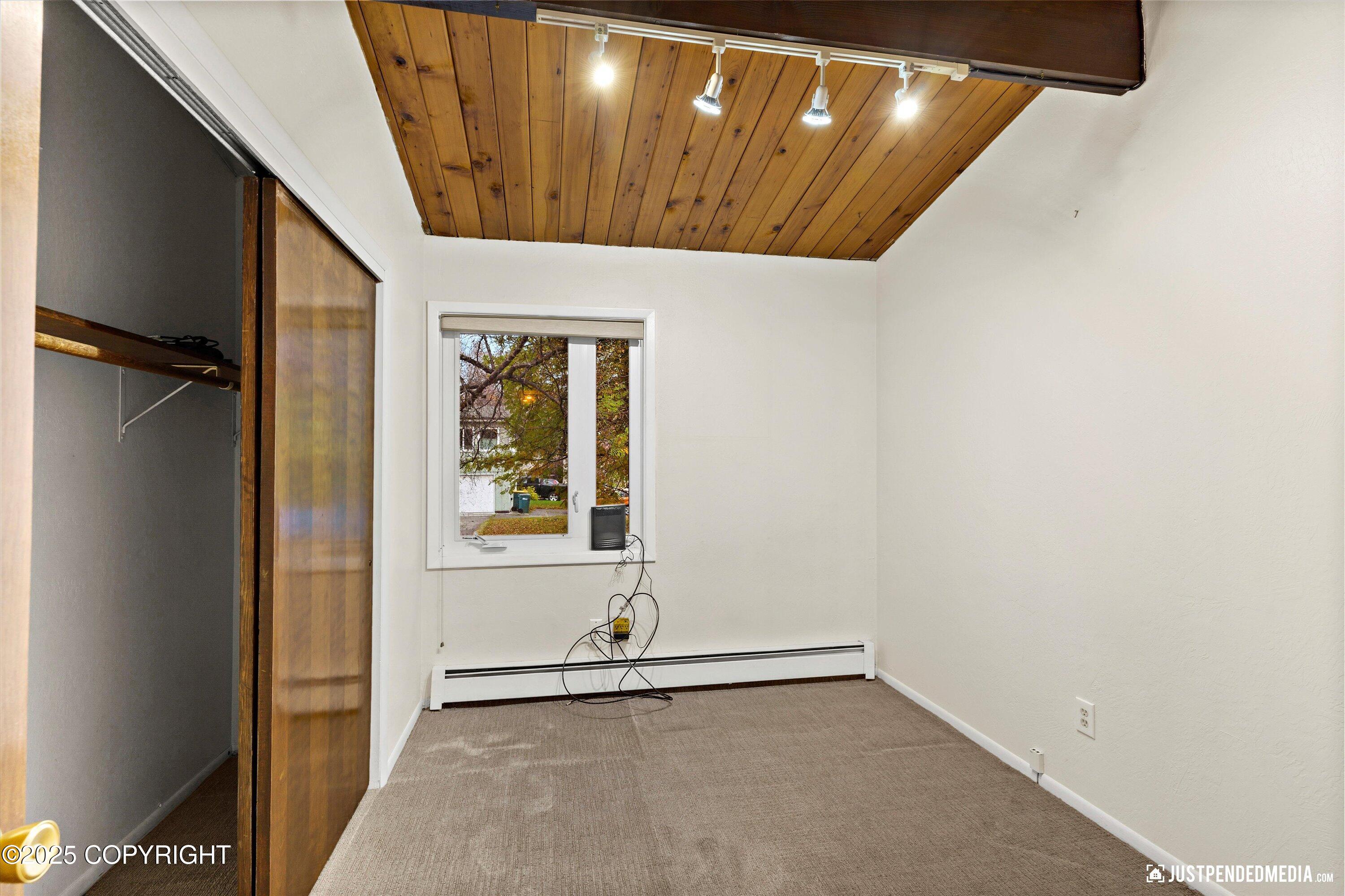 2820 Wiley Post Avenue