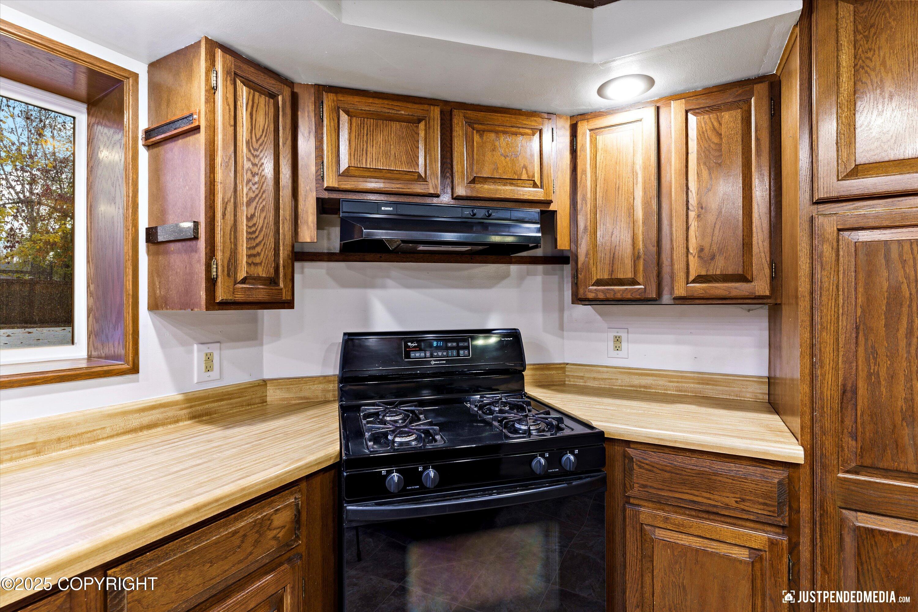 2820 Wiley Post Avenue