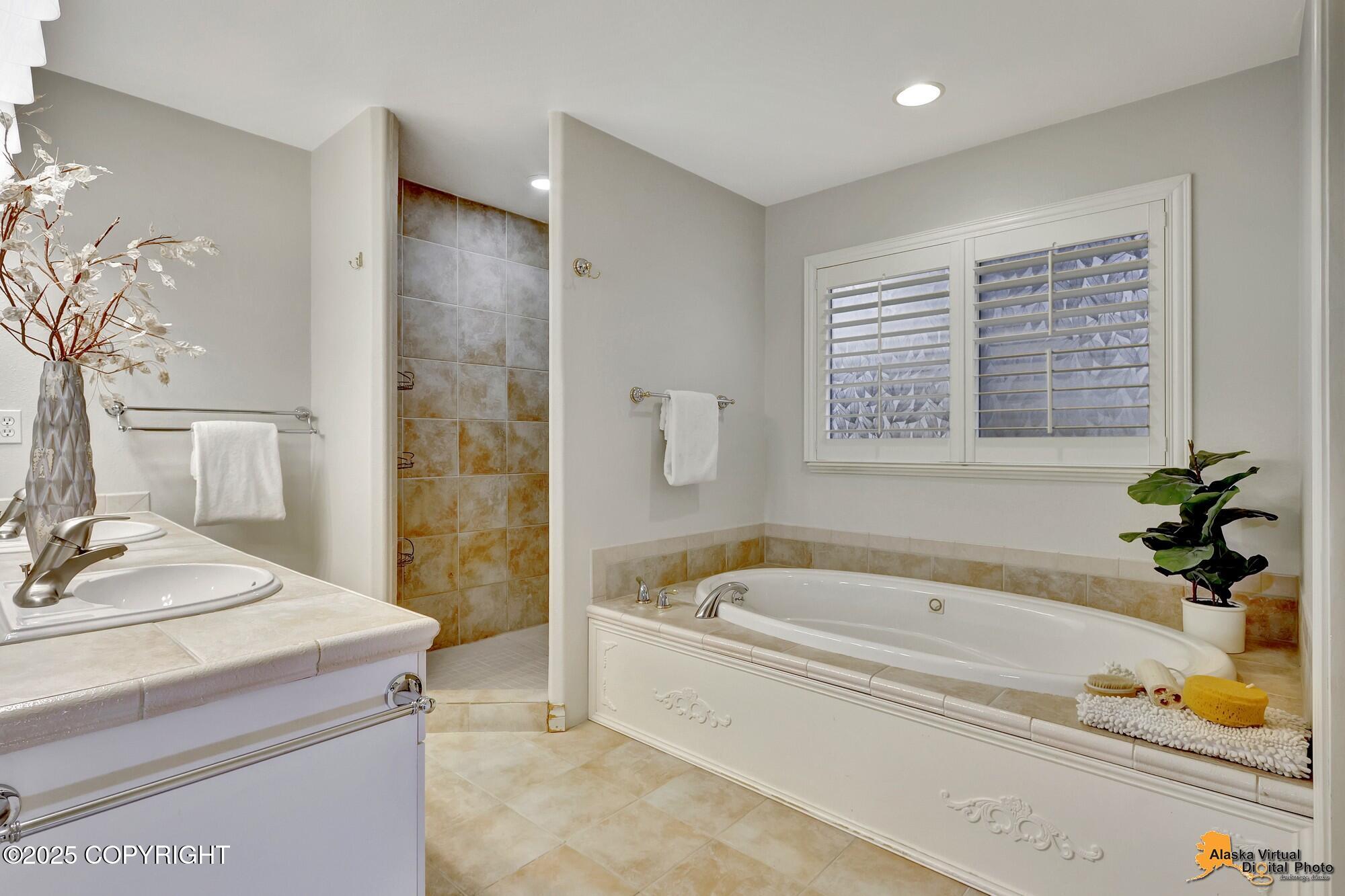 14121 Sunview Drive