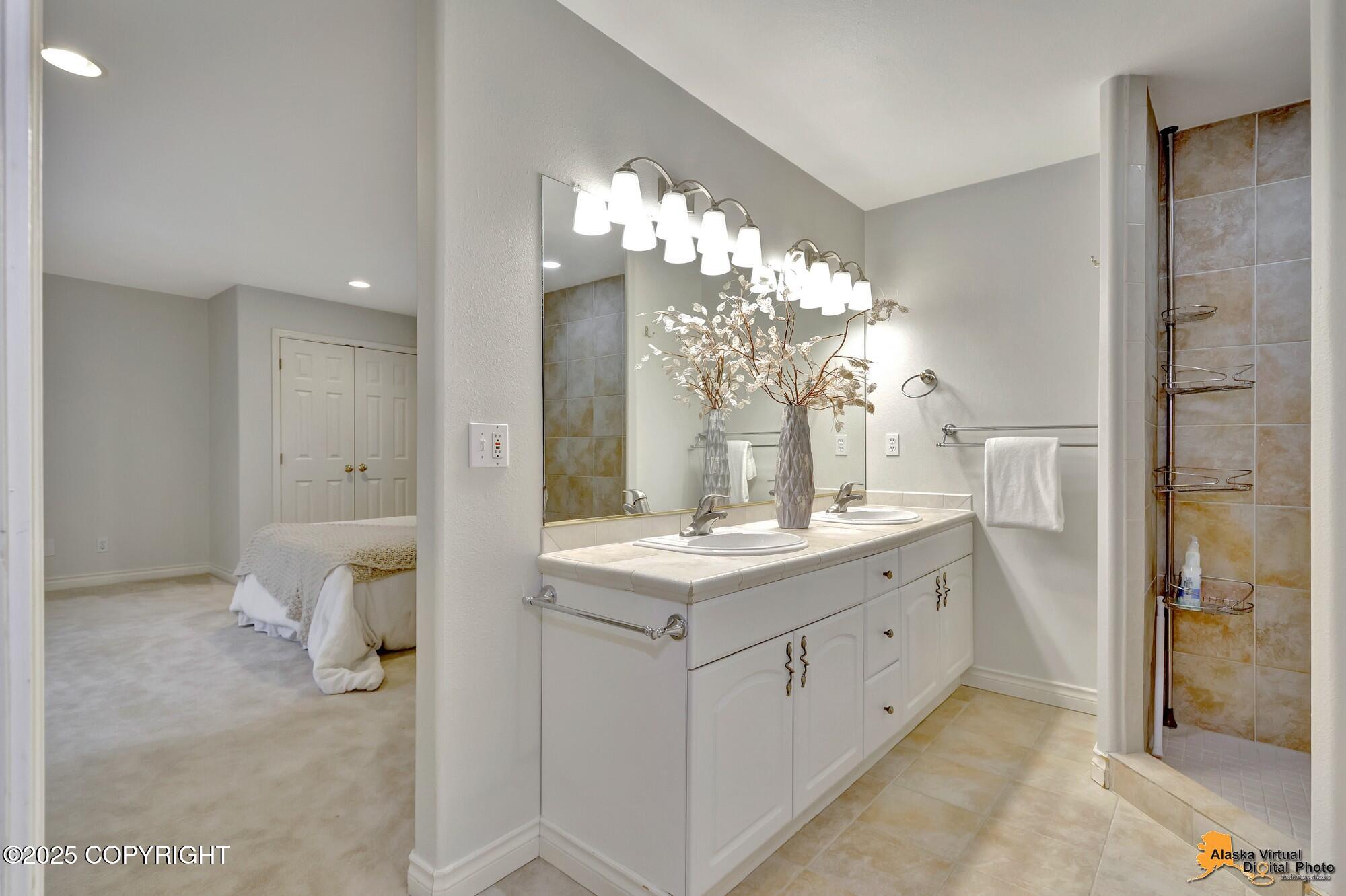14121 Sunview Drive