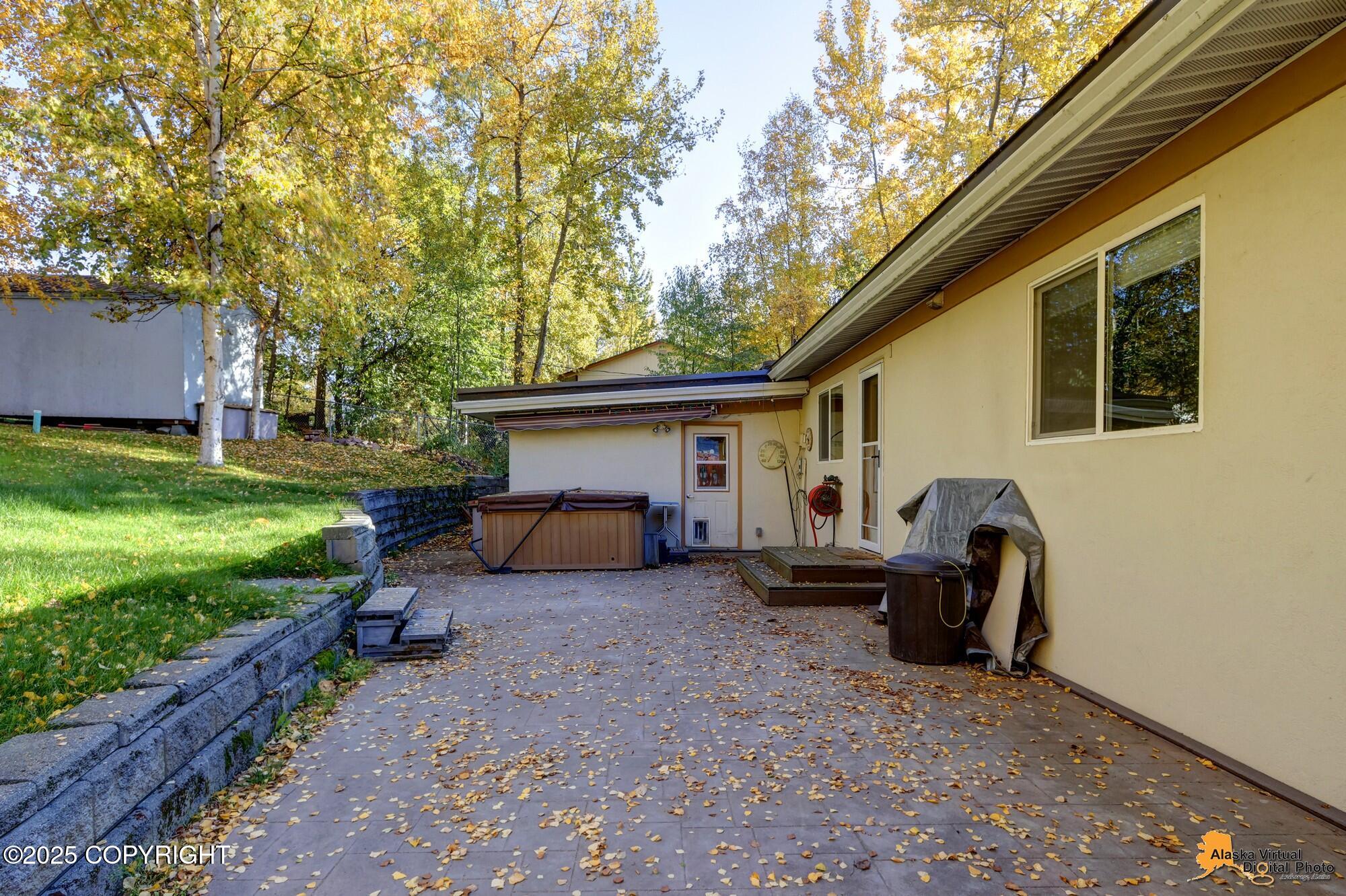 14121 Sunview Drive