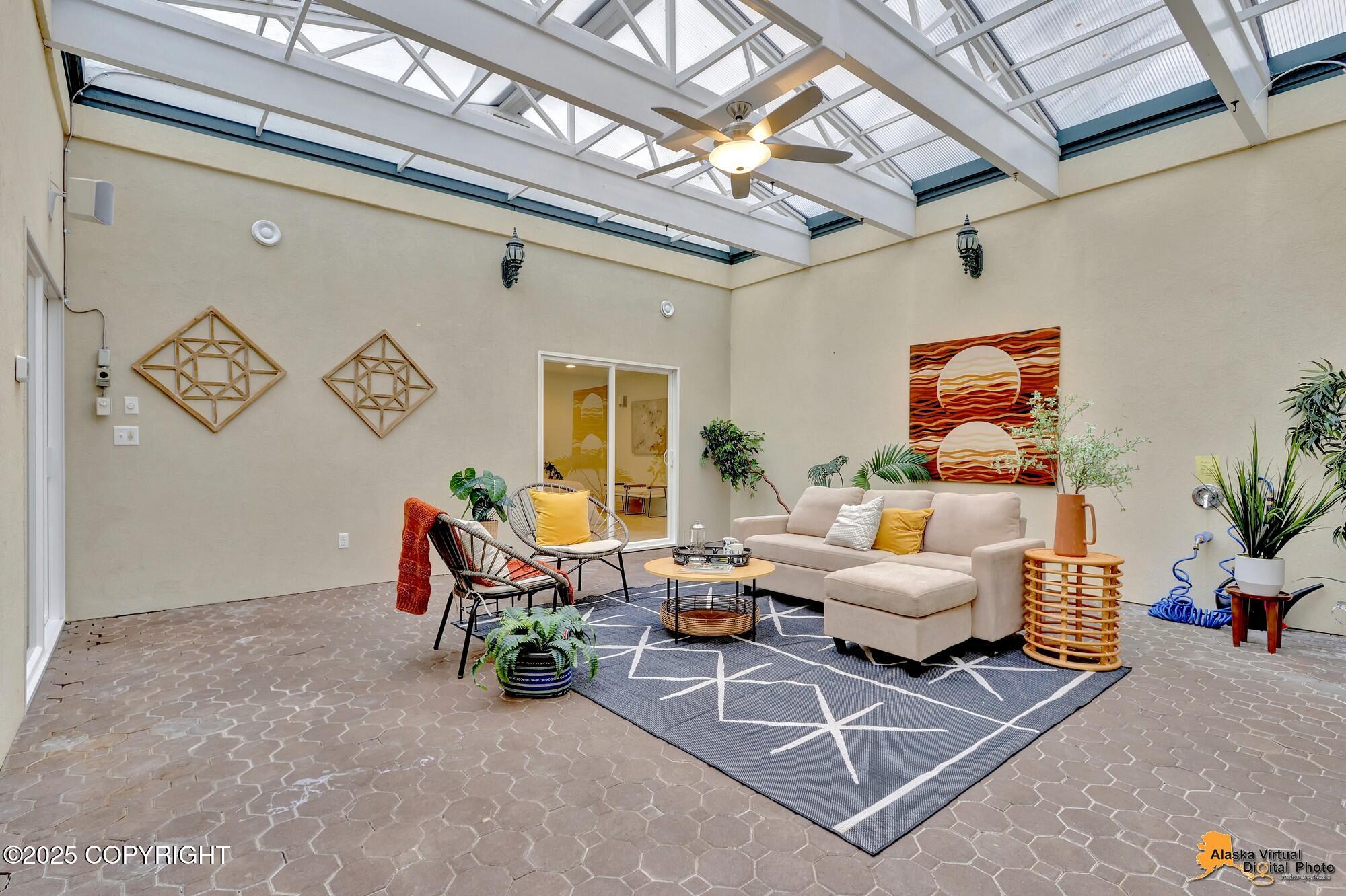 14121 Sunview Drive