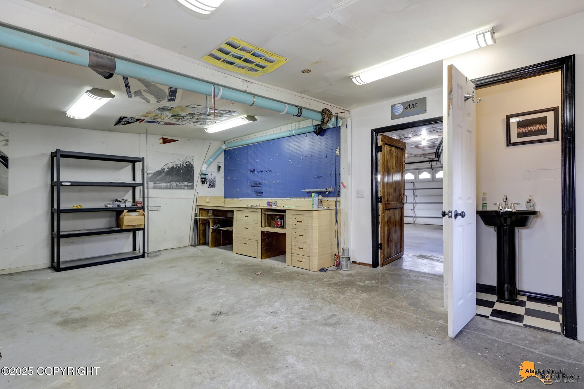 14121 Sunview Drive