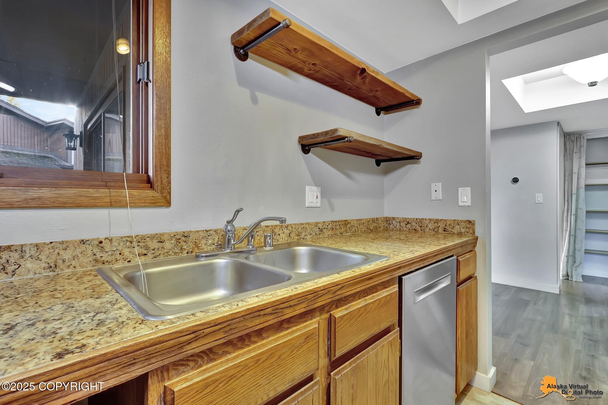 7242 Foxridge Circle # D Unit: 10-D