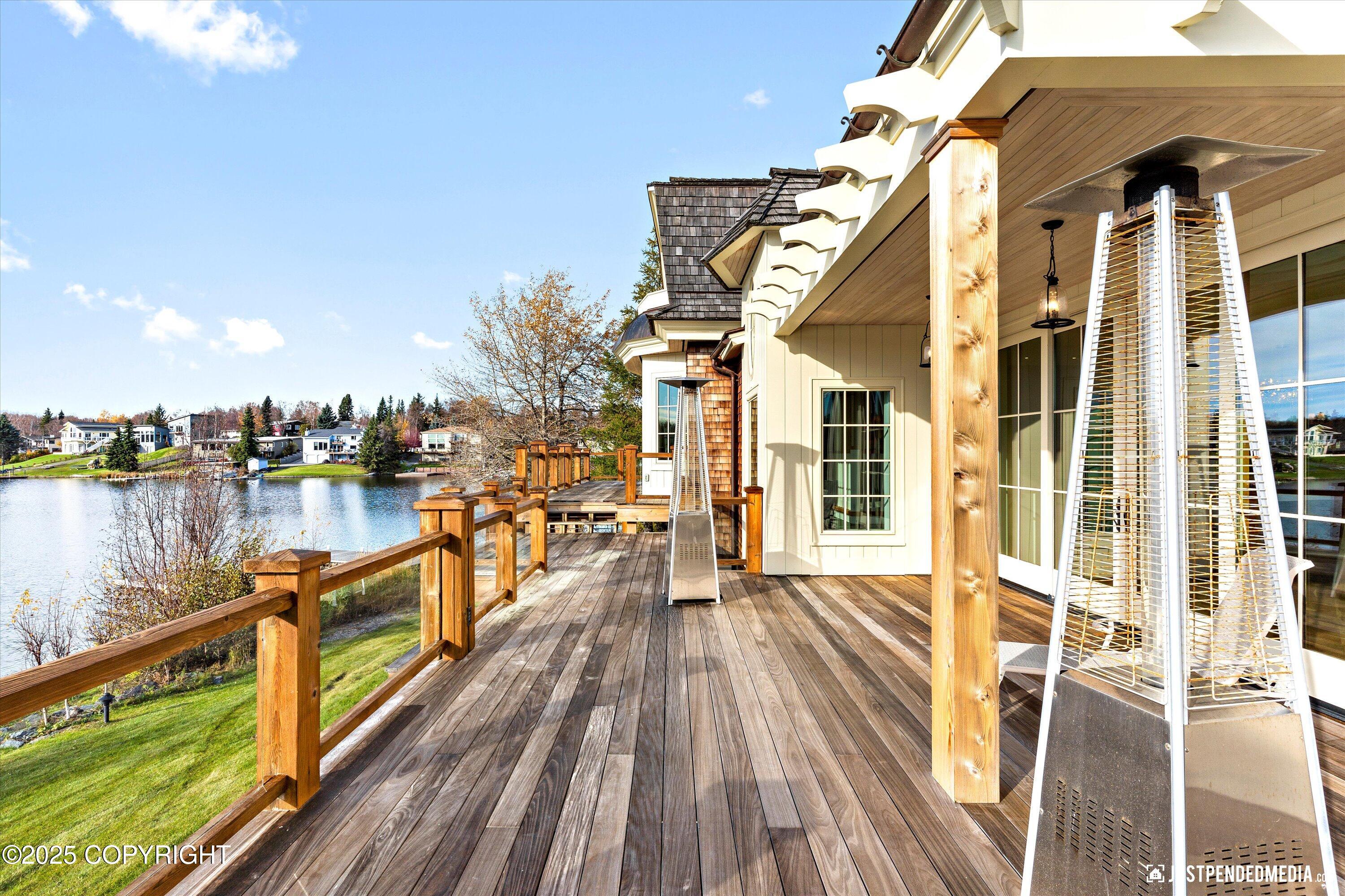 3806 North Point Circle