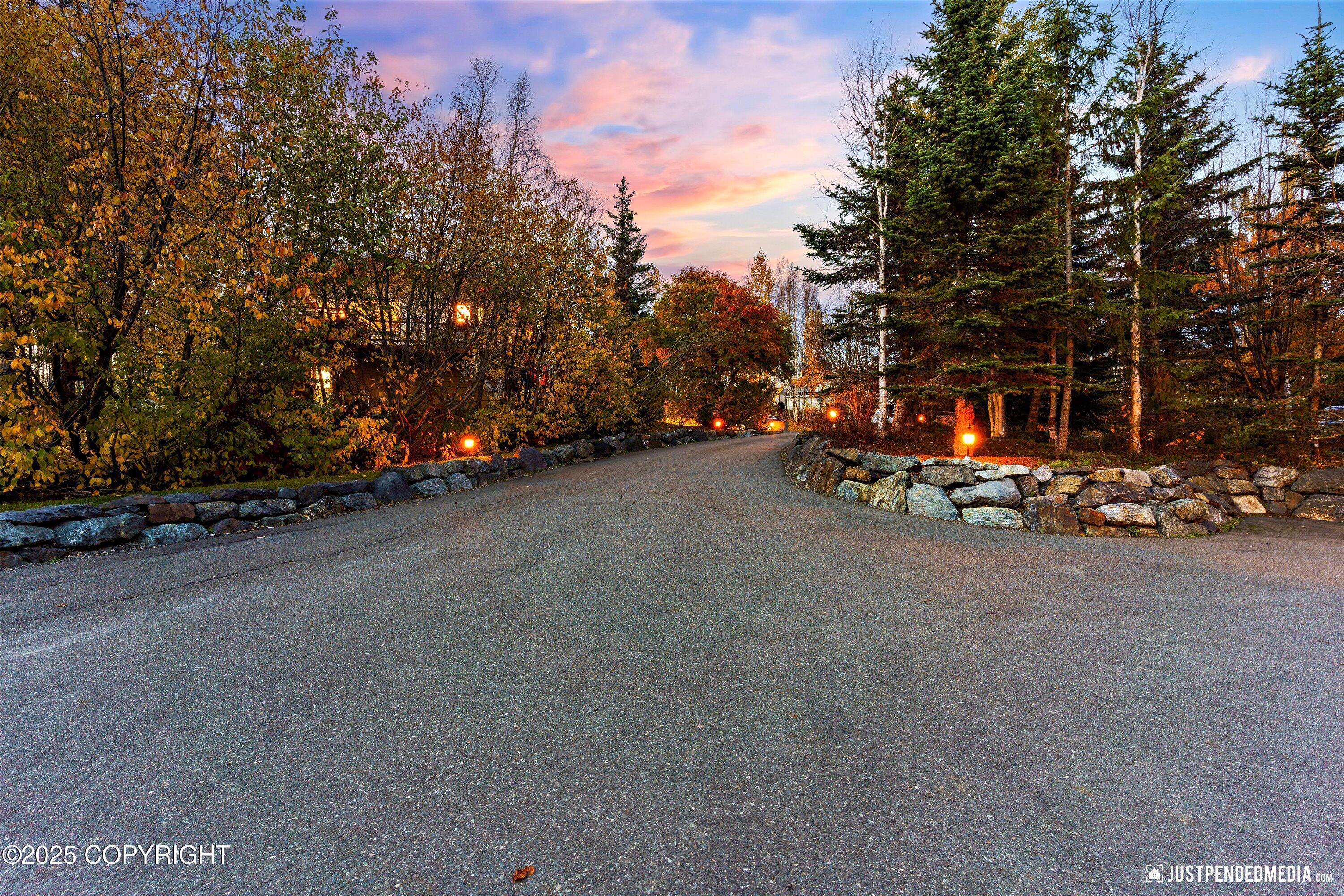 3806 North Point Circle