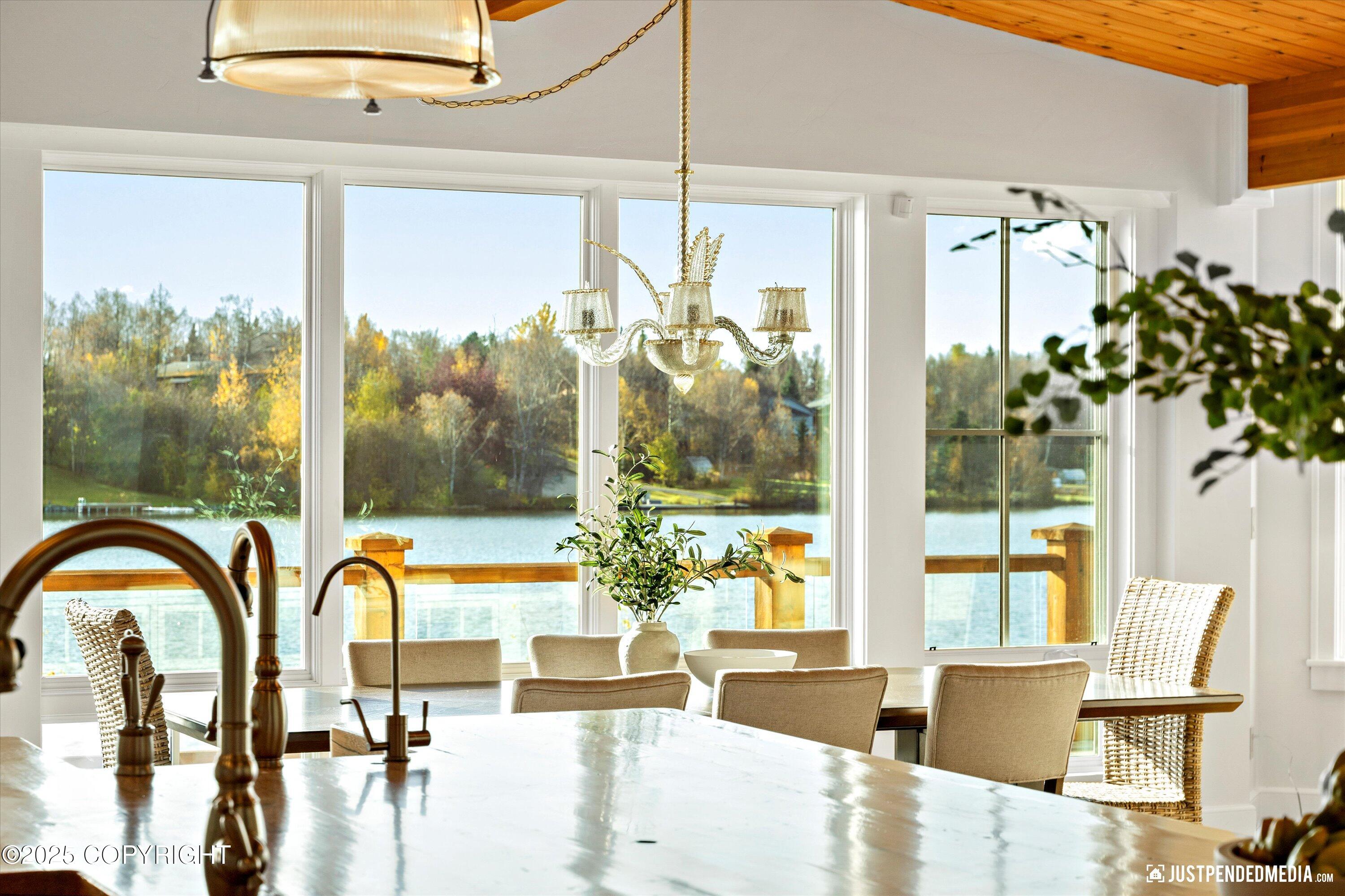 3806 North Point Circle