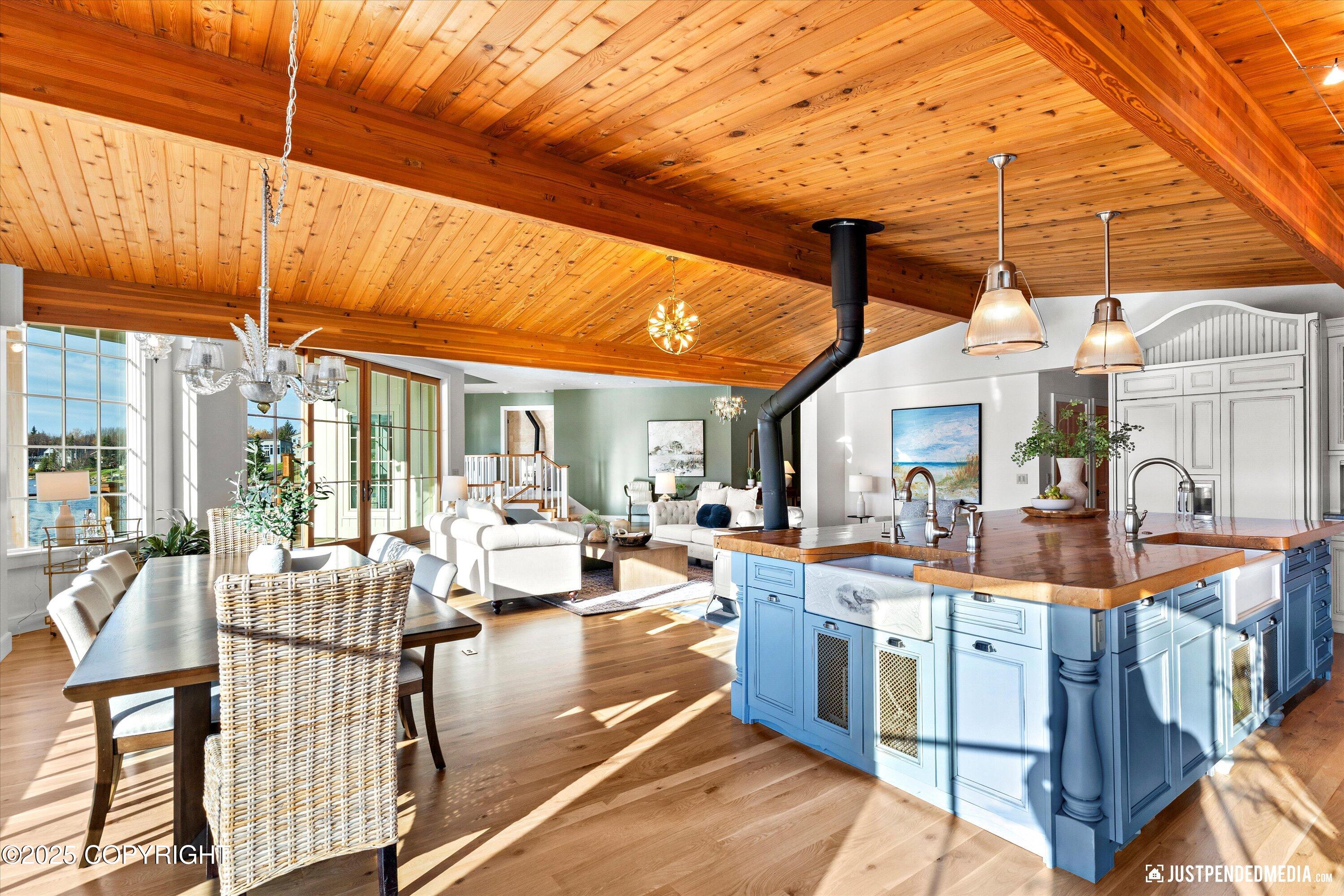 3806 North Point Circle