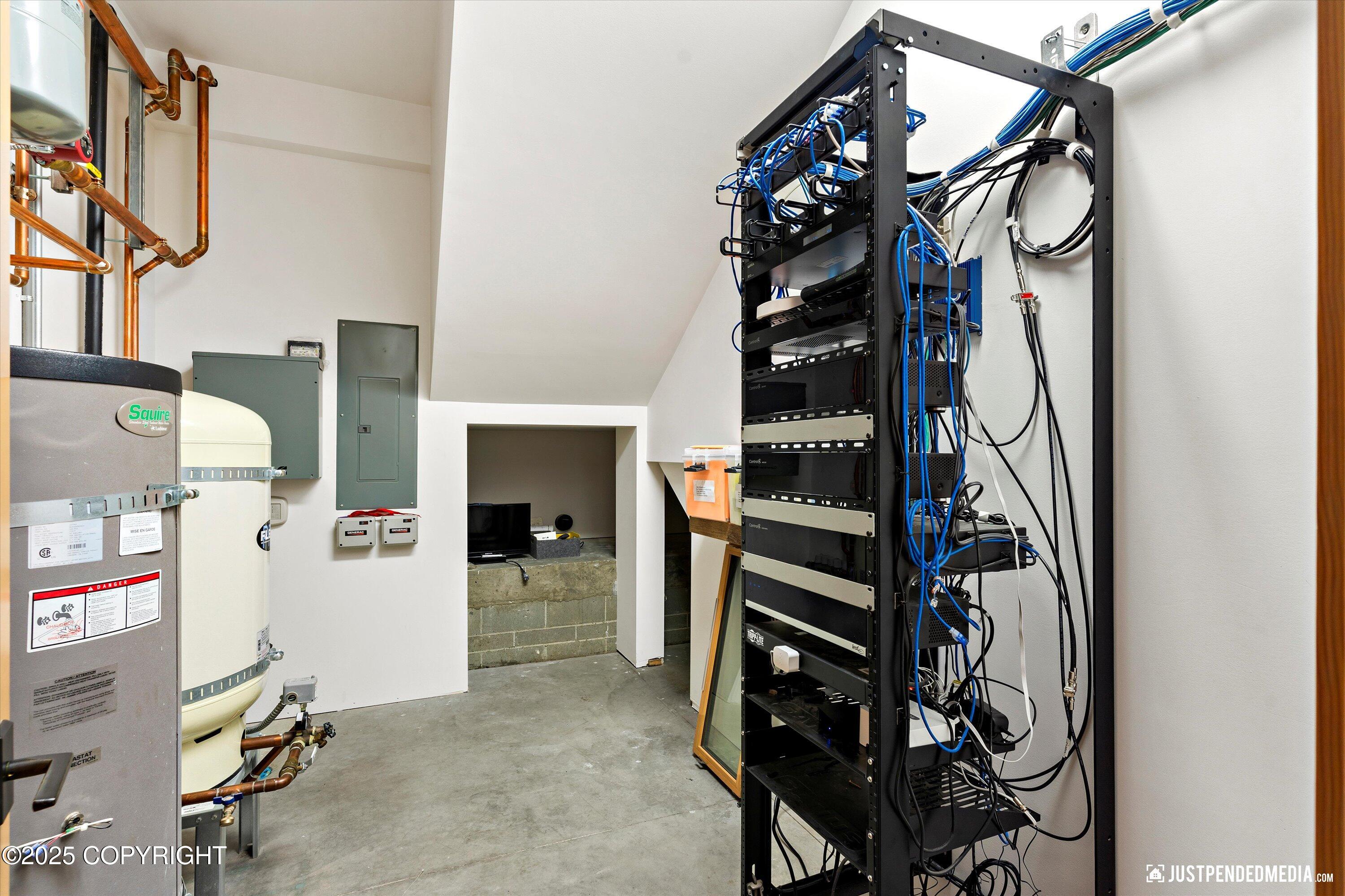 10400 Blackwolf Circle, Anchorage