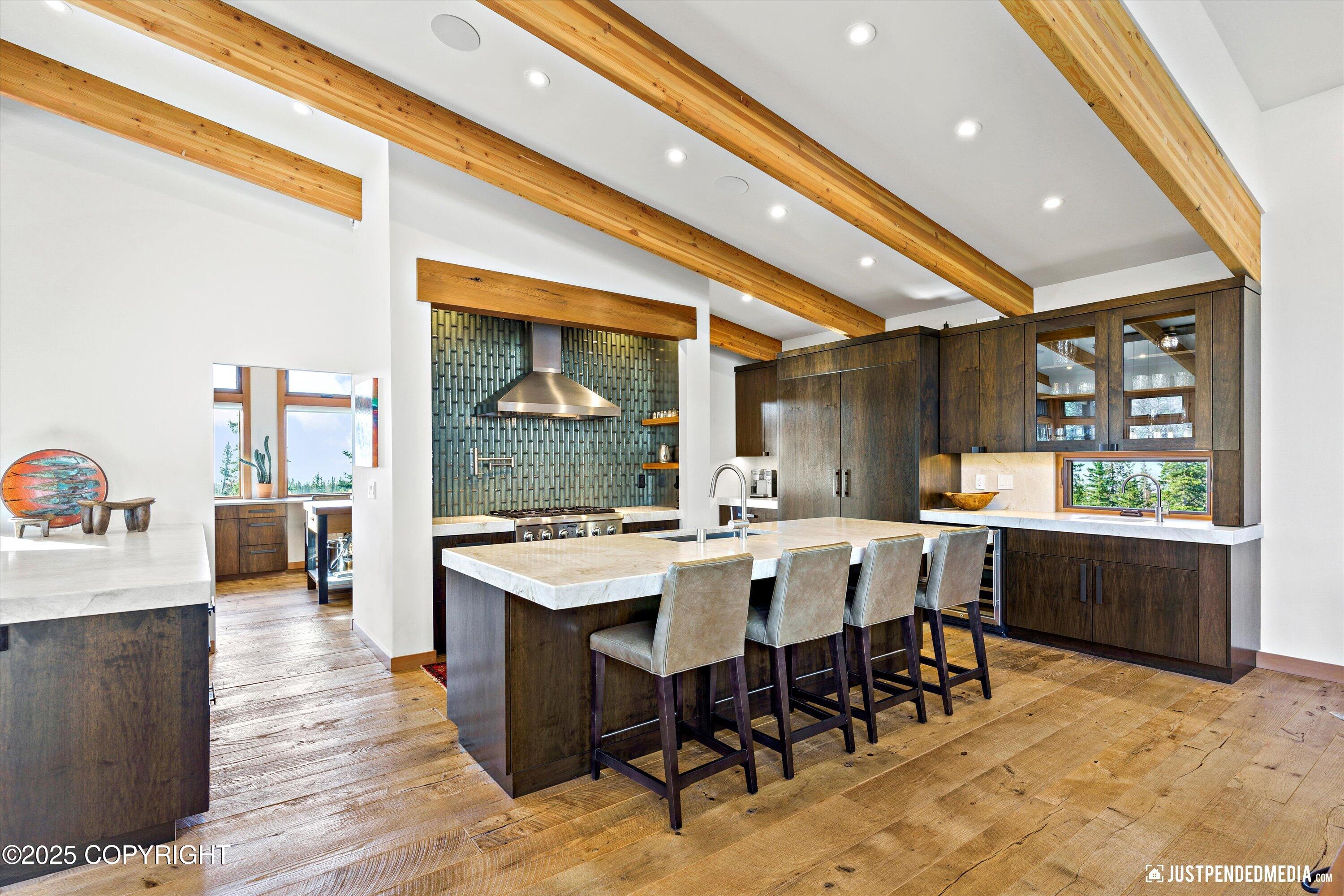 10400 Blackwolf Circle, Anchorage