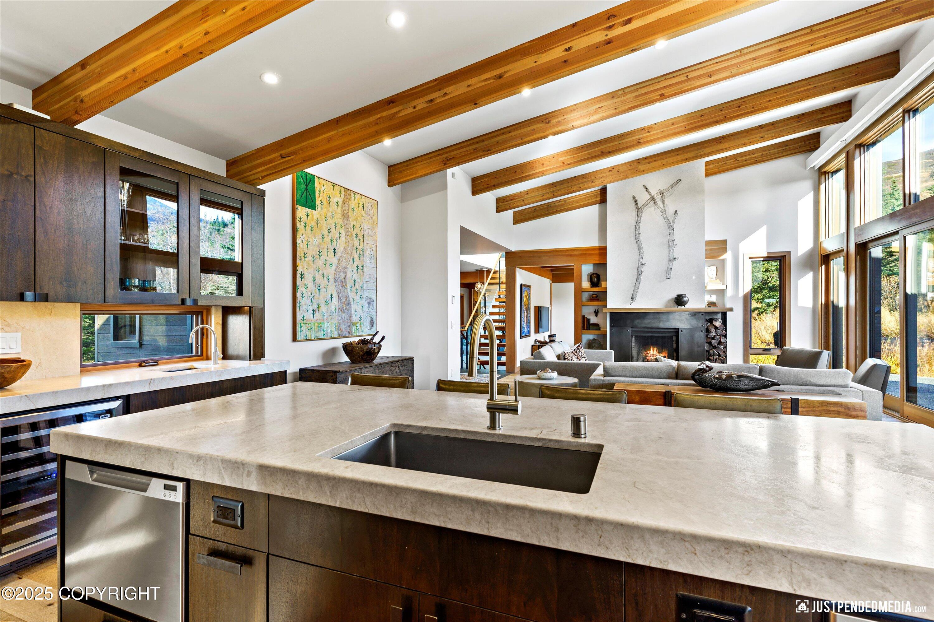 10400 Blackwolf Circle, Anchorage