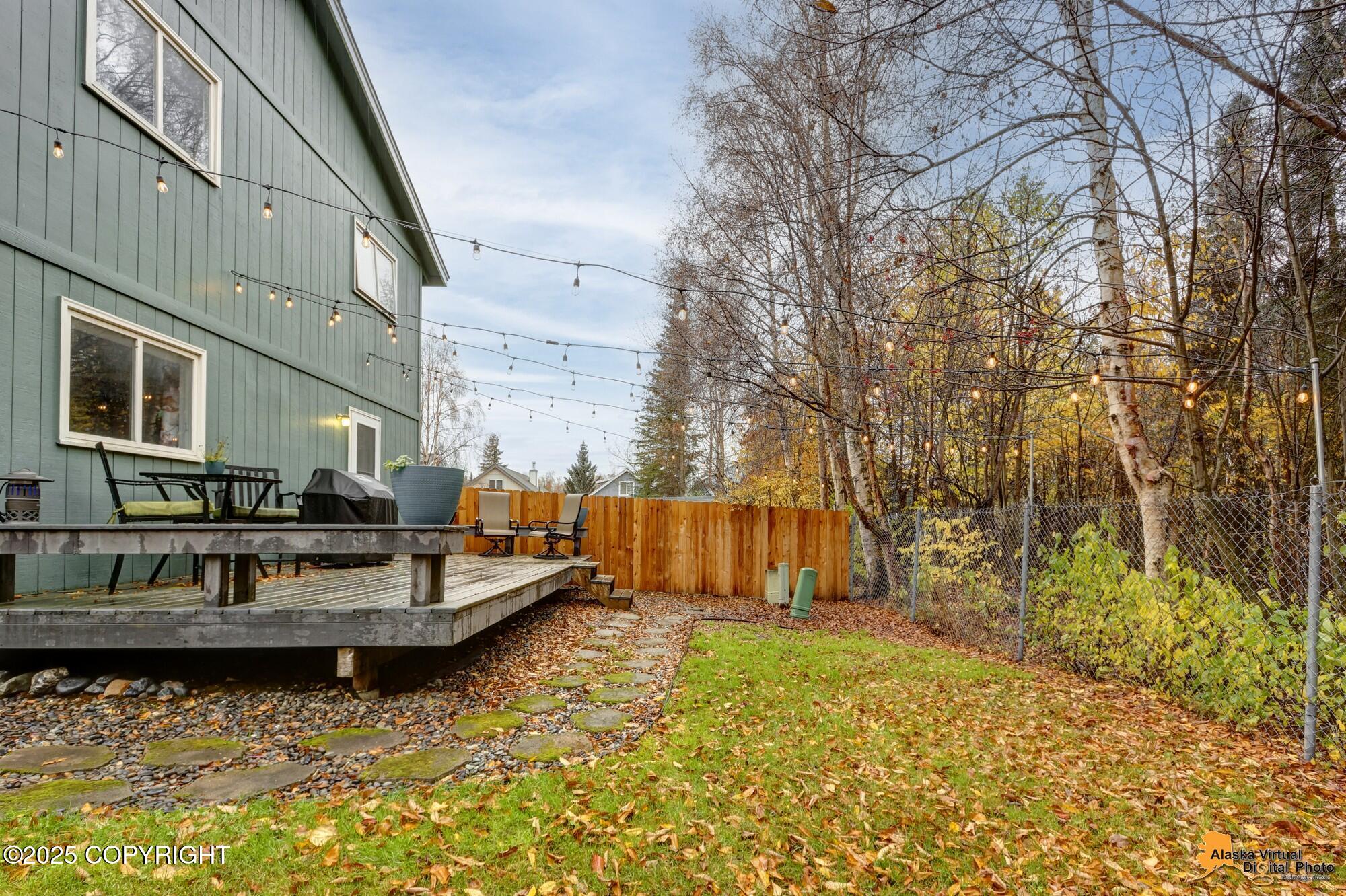 5941 Ridgelake Circle, Anchorage