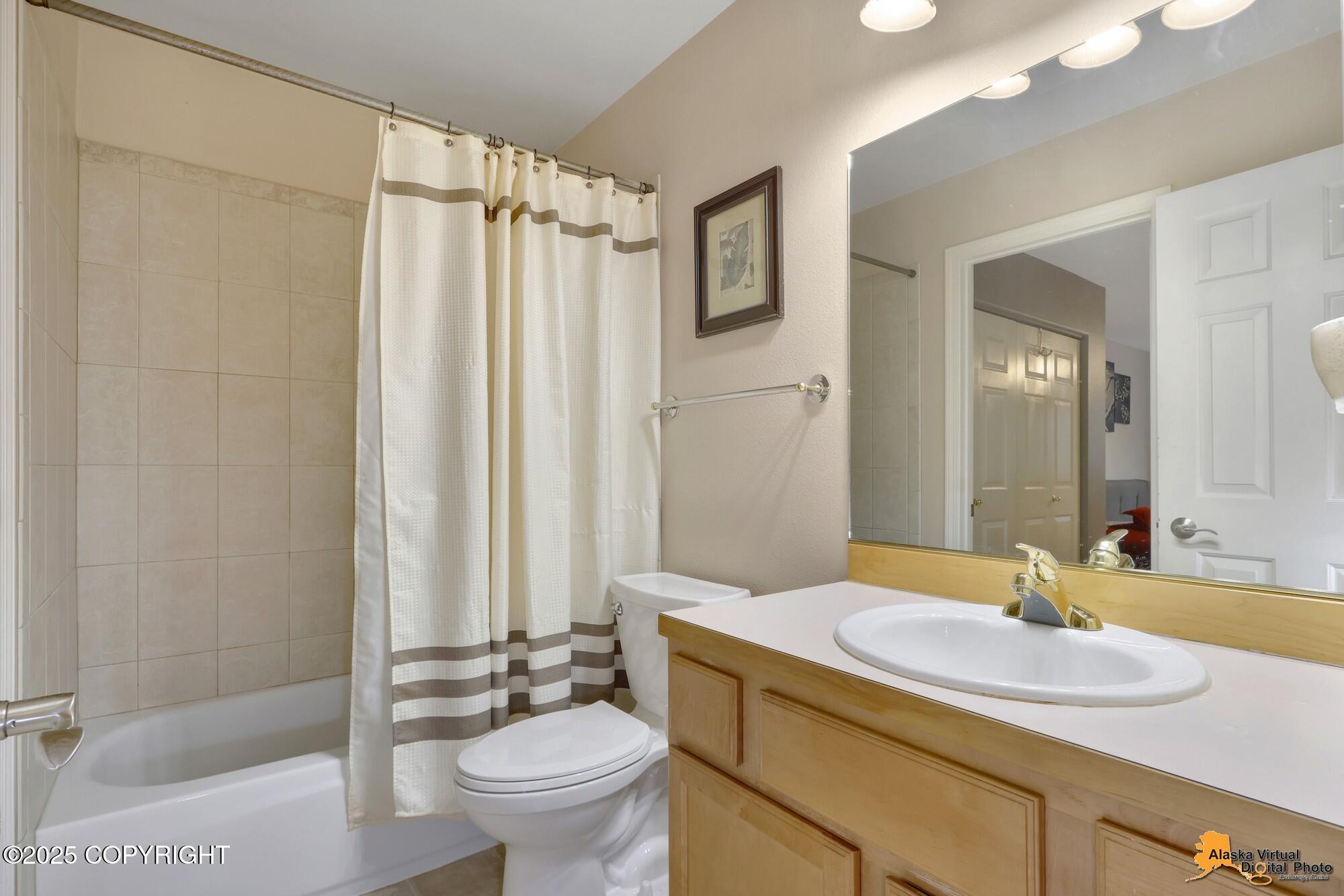 5941 Ridgelake Circle, Anchorage