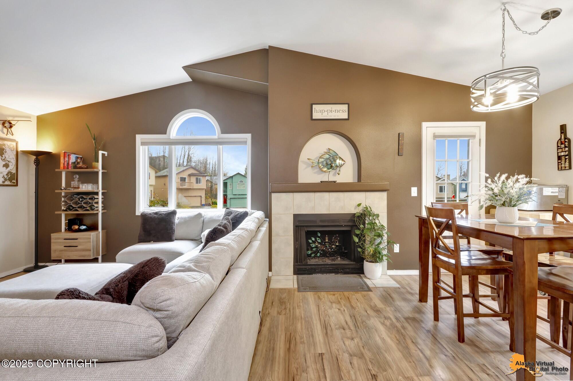 5941 Ridgelake Circle, Anchorage