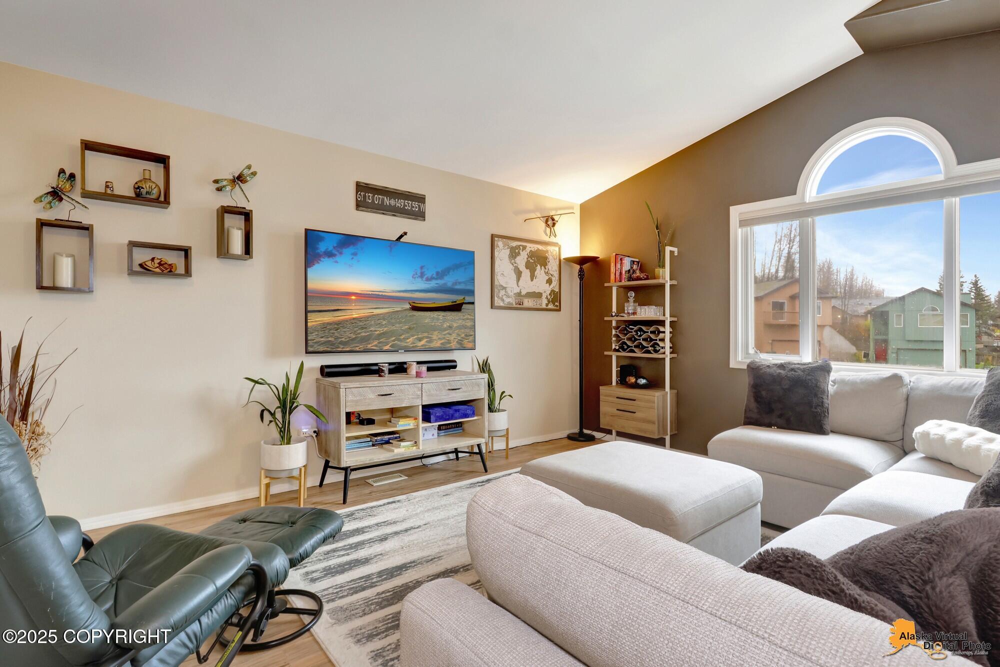 5941 Ridgelake Circle, Anchorage