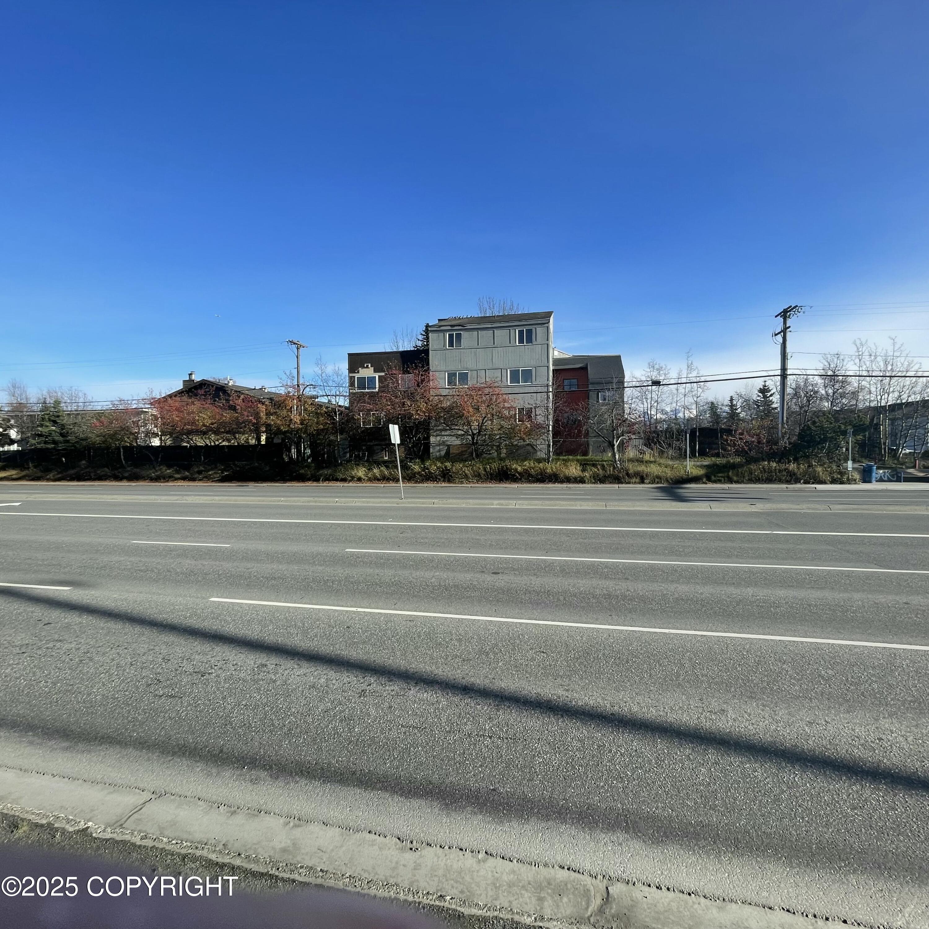 1471 W 26th Avenue, Anchorage