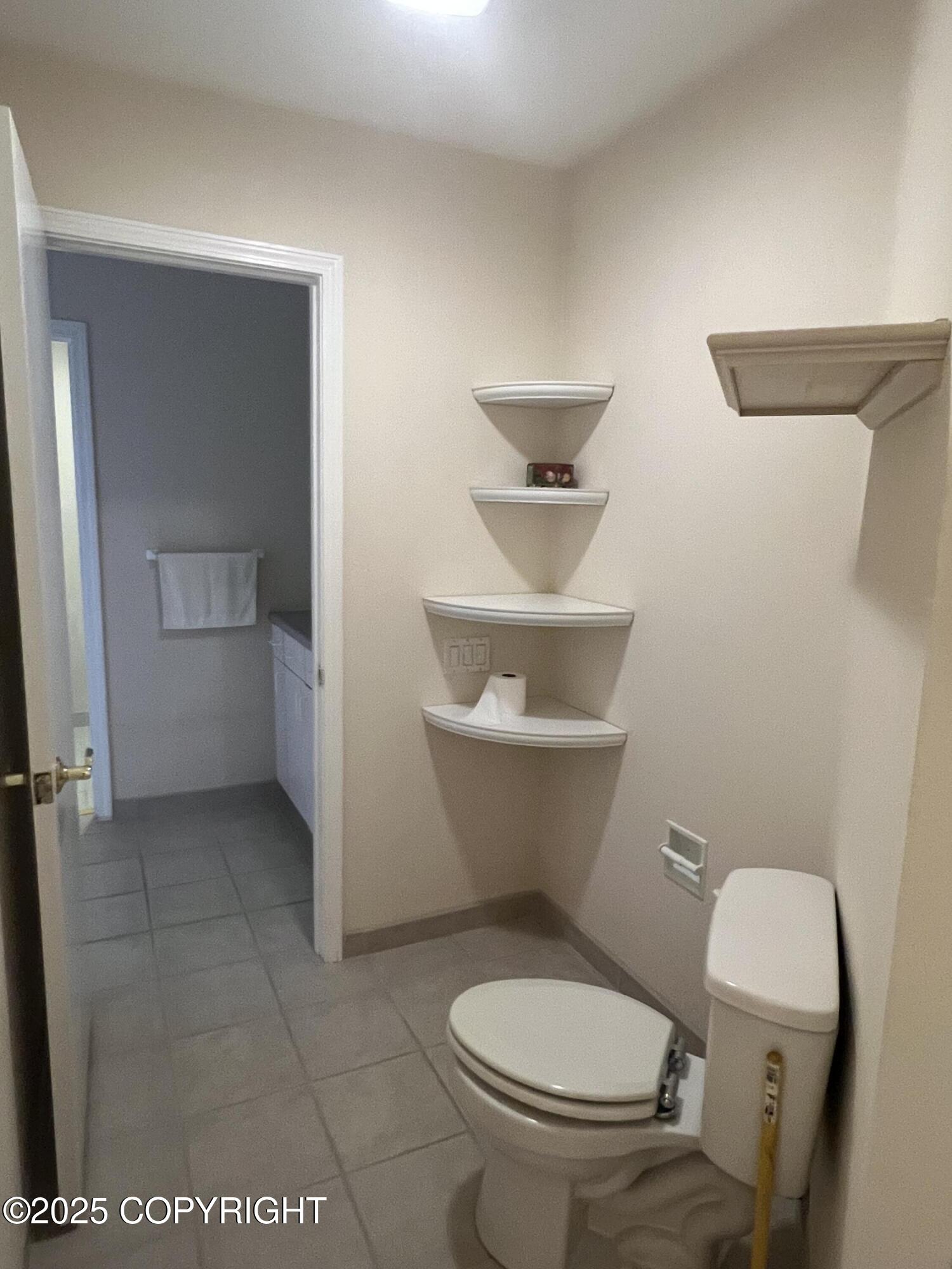 2028 Shepherdia Drive, Anchorage