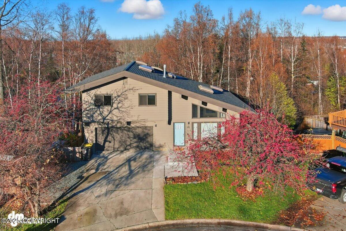910 Bench Court, Anchorage