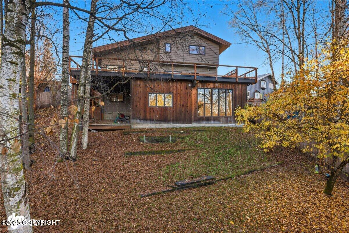 910 Bench Court, Anchorage