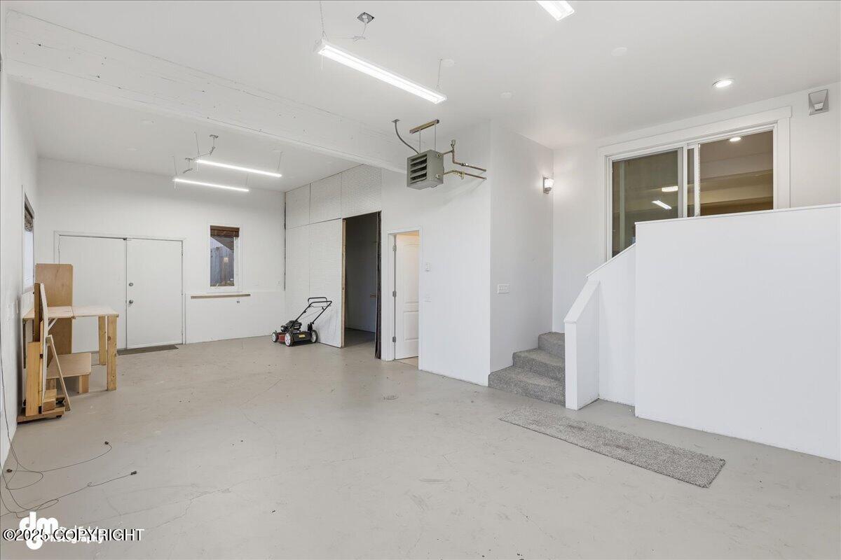 910 Bench Court, Anchorage