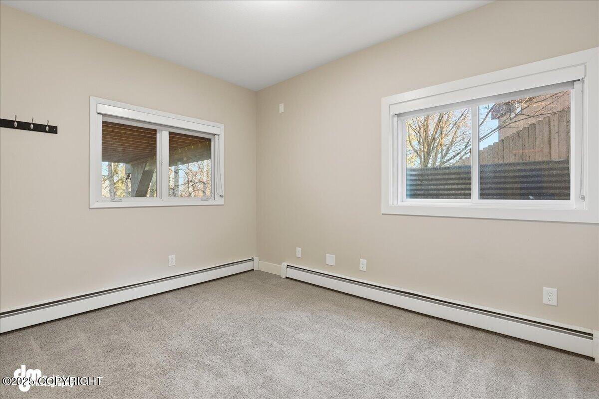 910 Bench Court, Anchorage