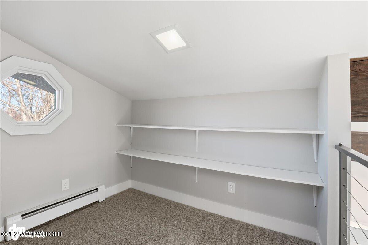 910 Bench Court, Anchorage