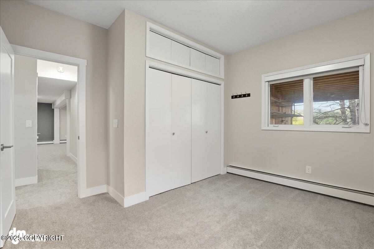 910 Bench Court, Anchorage