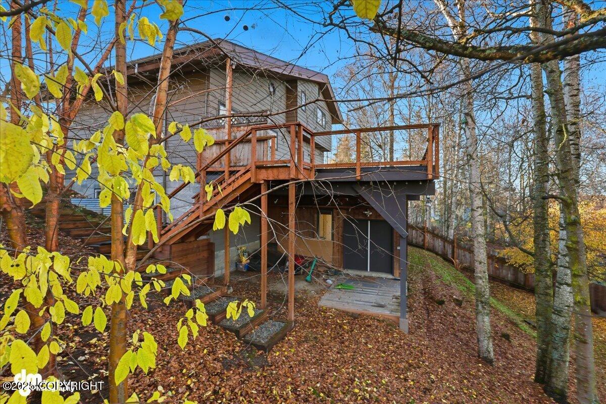 910 Bench Court, Anchorage