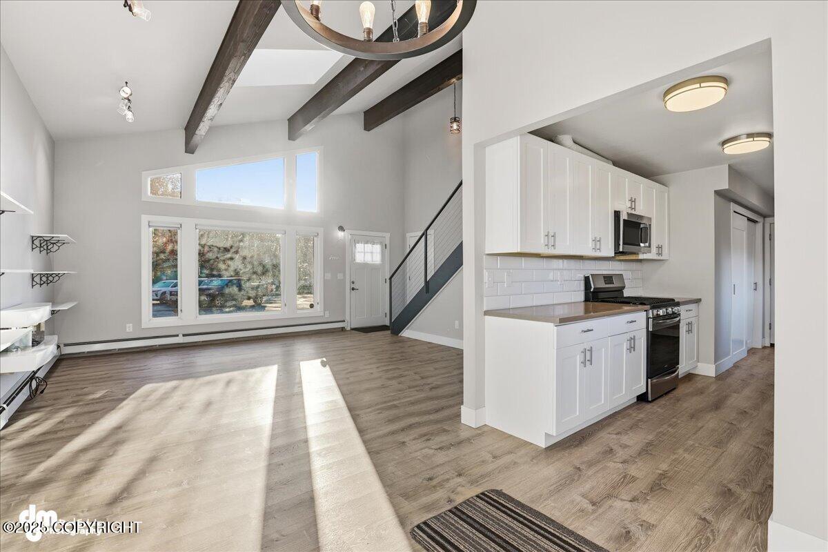 910 Bench Court, Anchorage