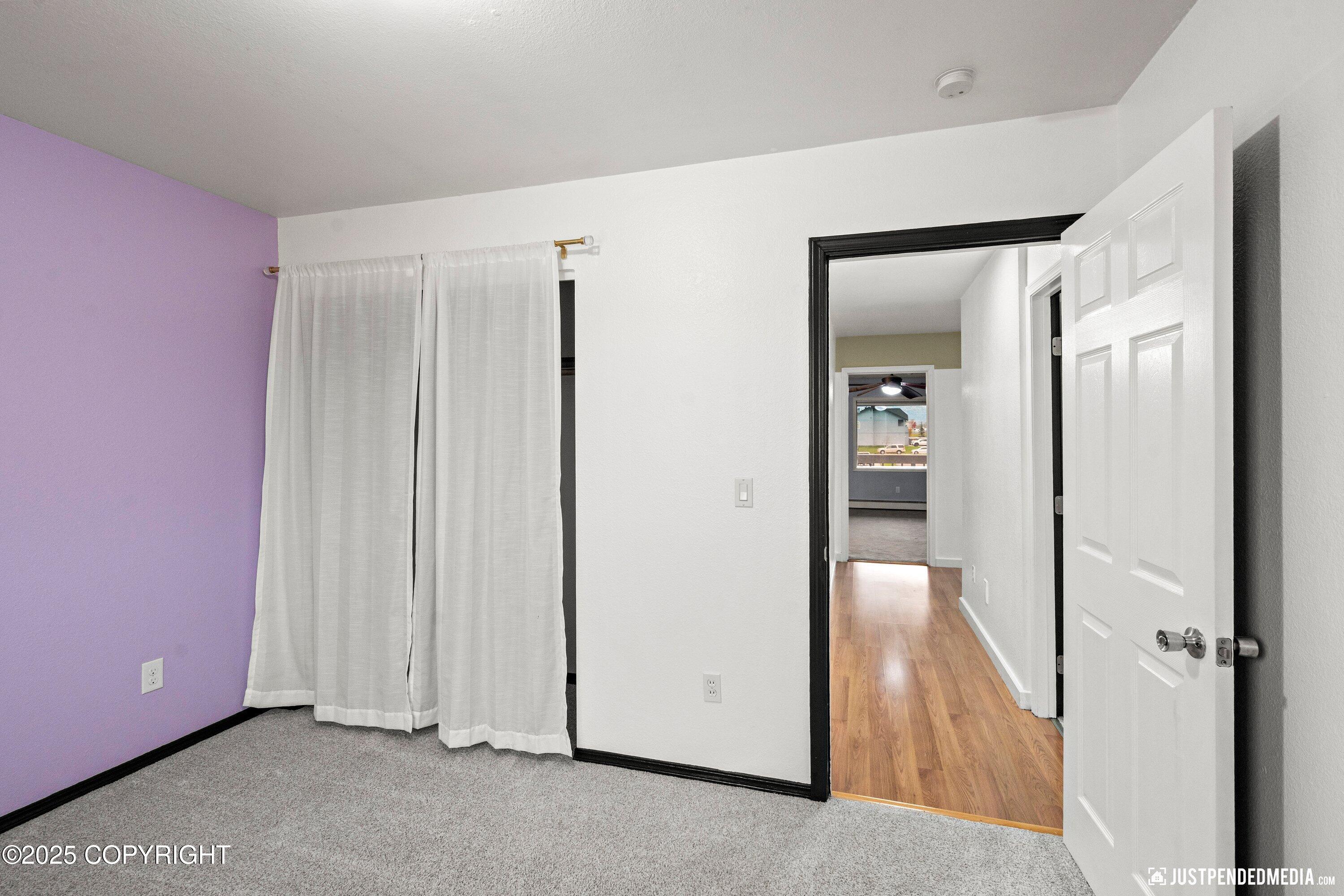 601 King Arthur Circle, Anchorage