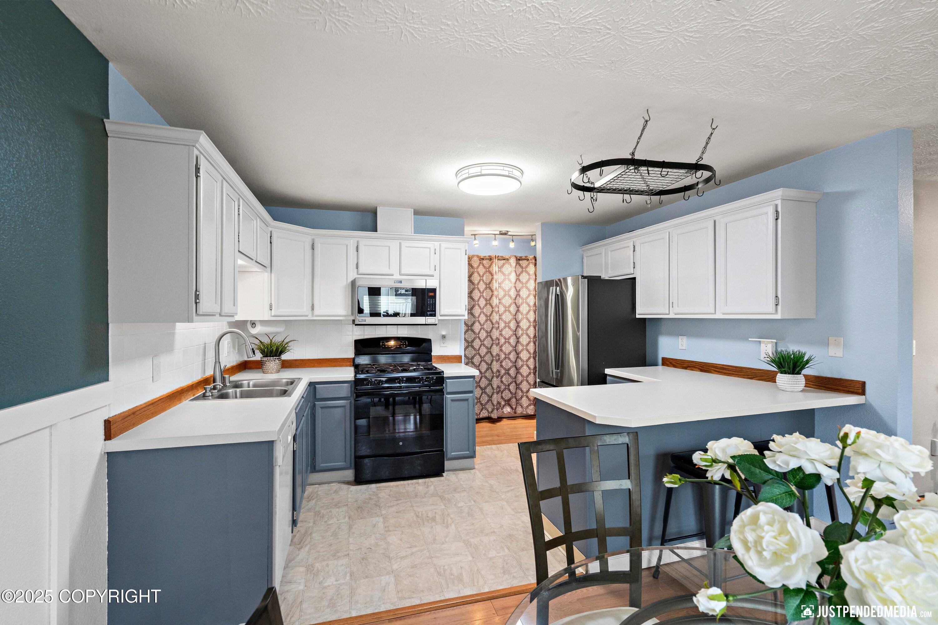 601 King Arthur Circle, Anchorage