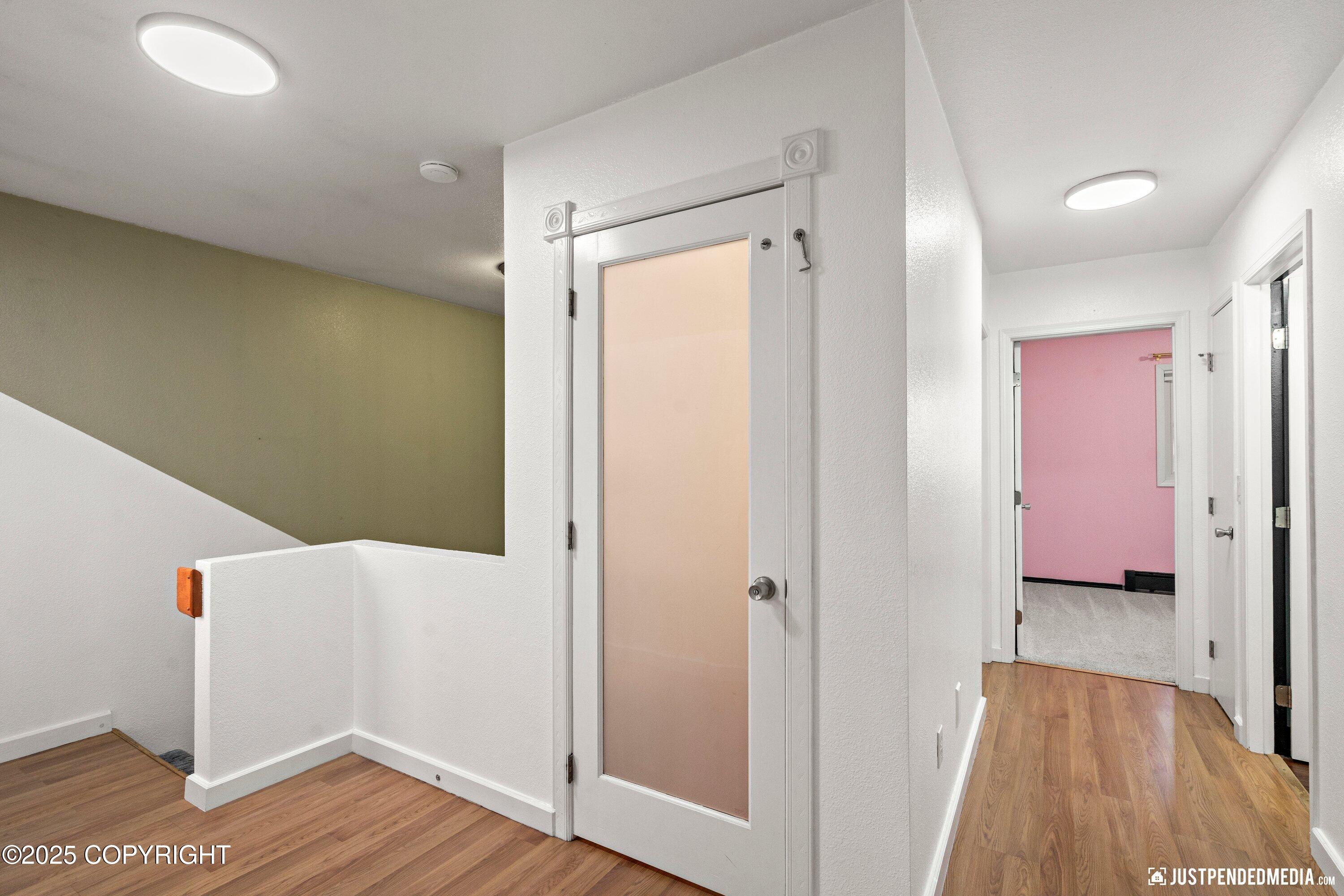 601 King Arthur Circle, Anchorage