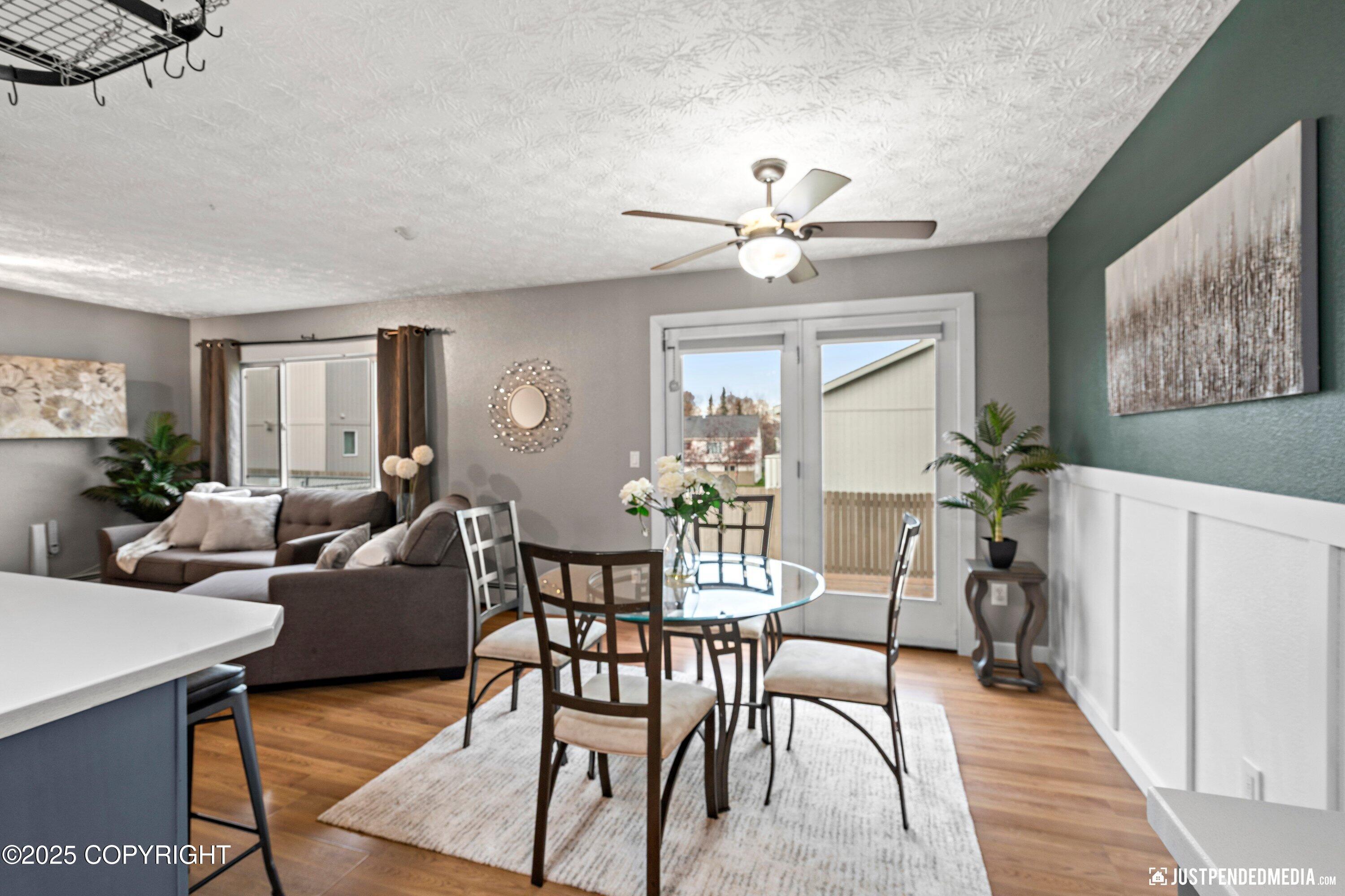 601 King Arthur Circle, Anchorage