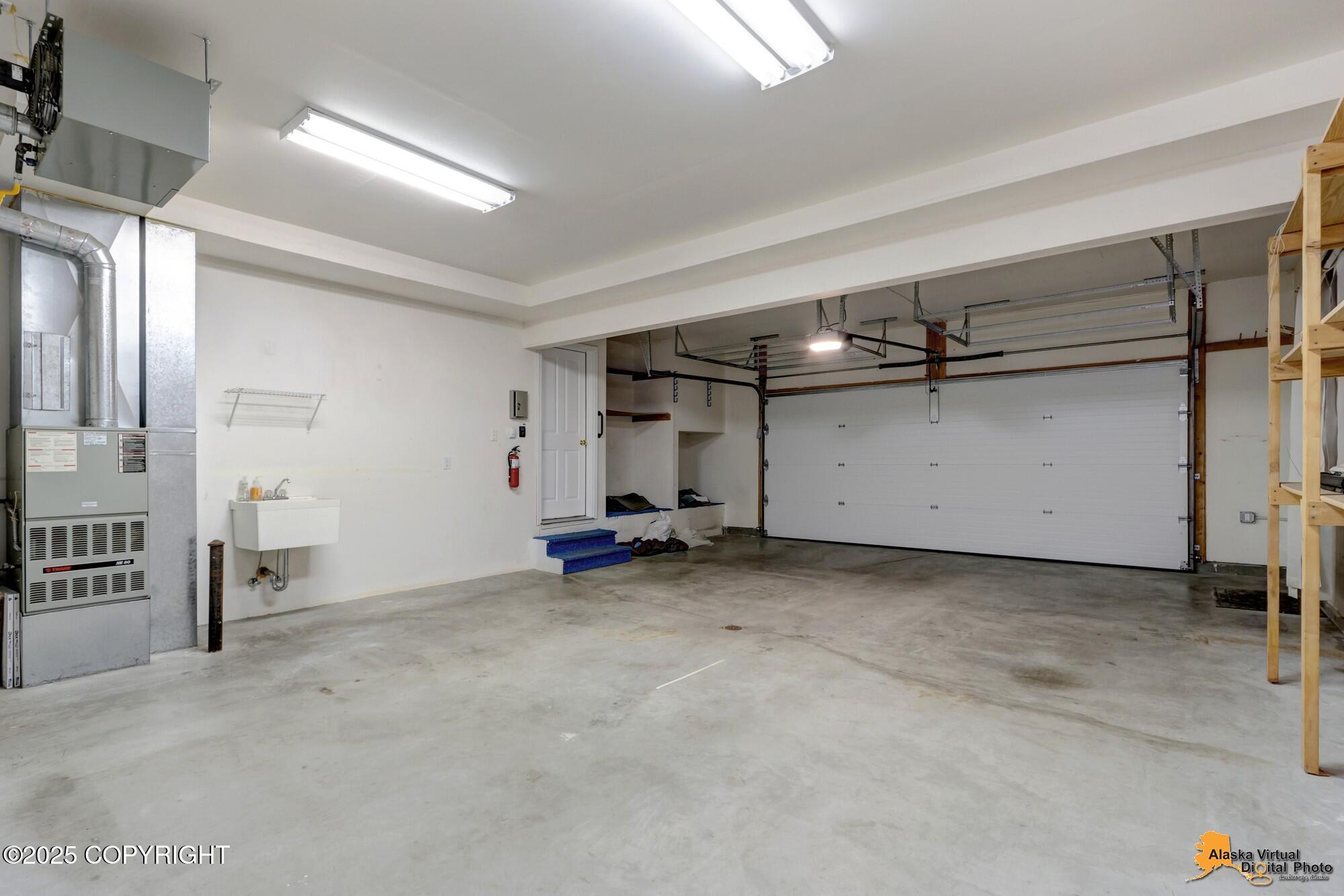 19250 Babrof Drive, Eagle River