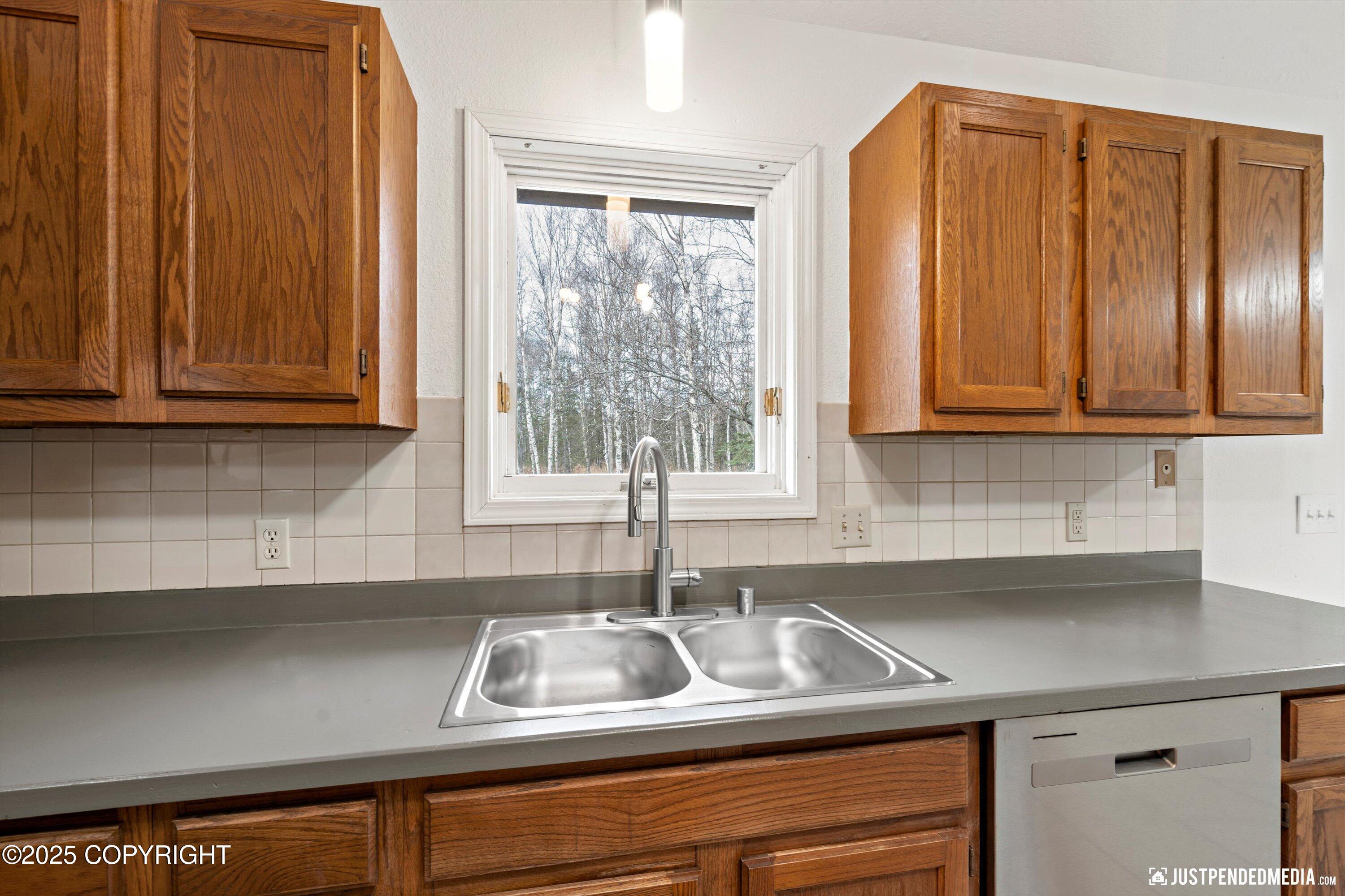 3410 N Tattler Court, Wasilla