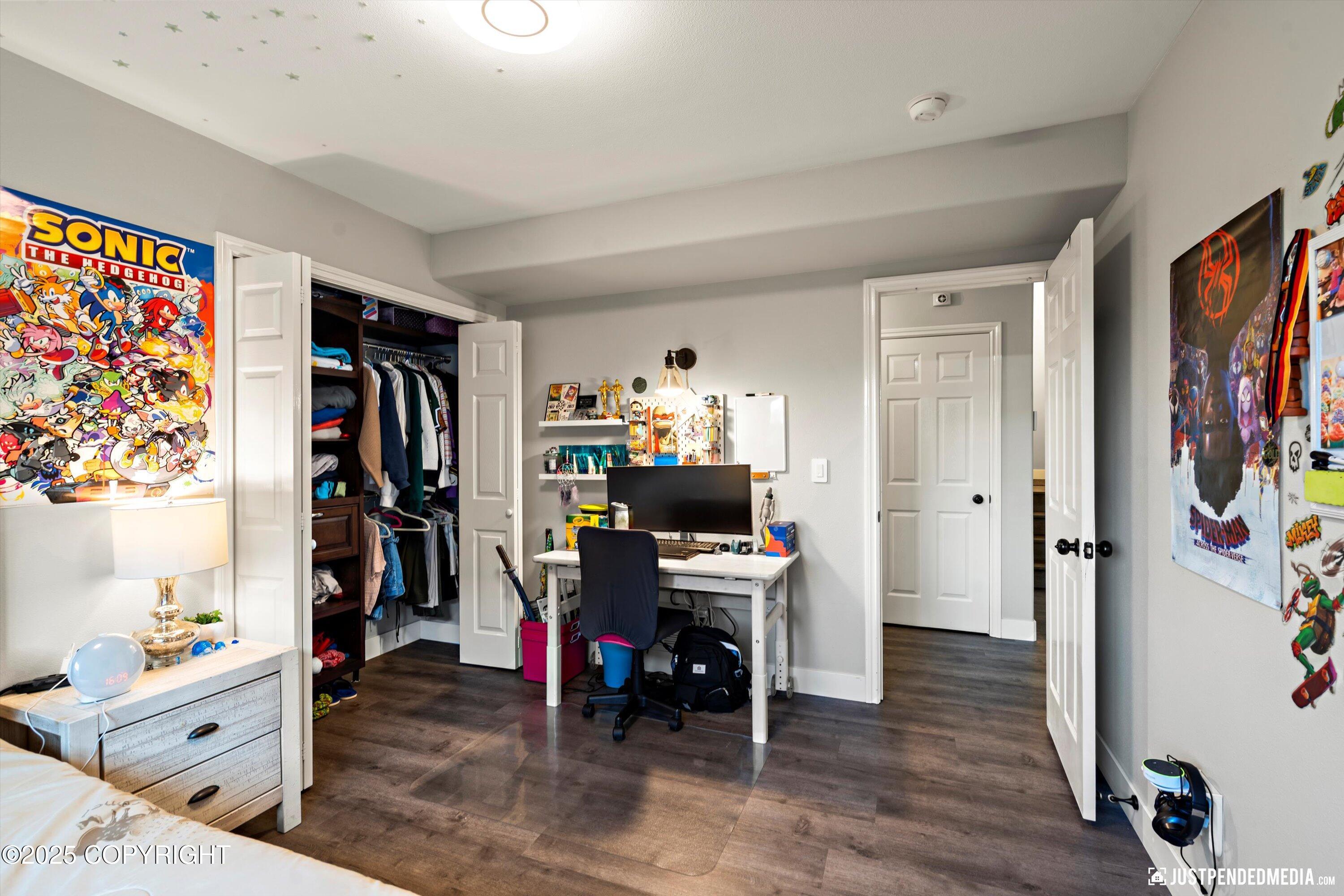 2735 Meadow Wood Circle, Anchorage