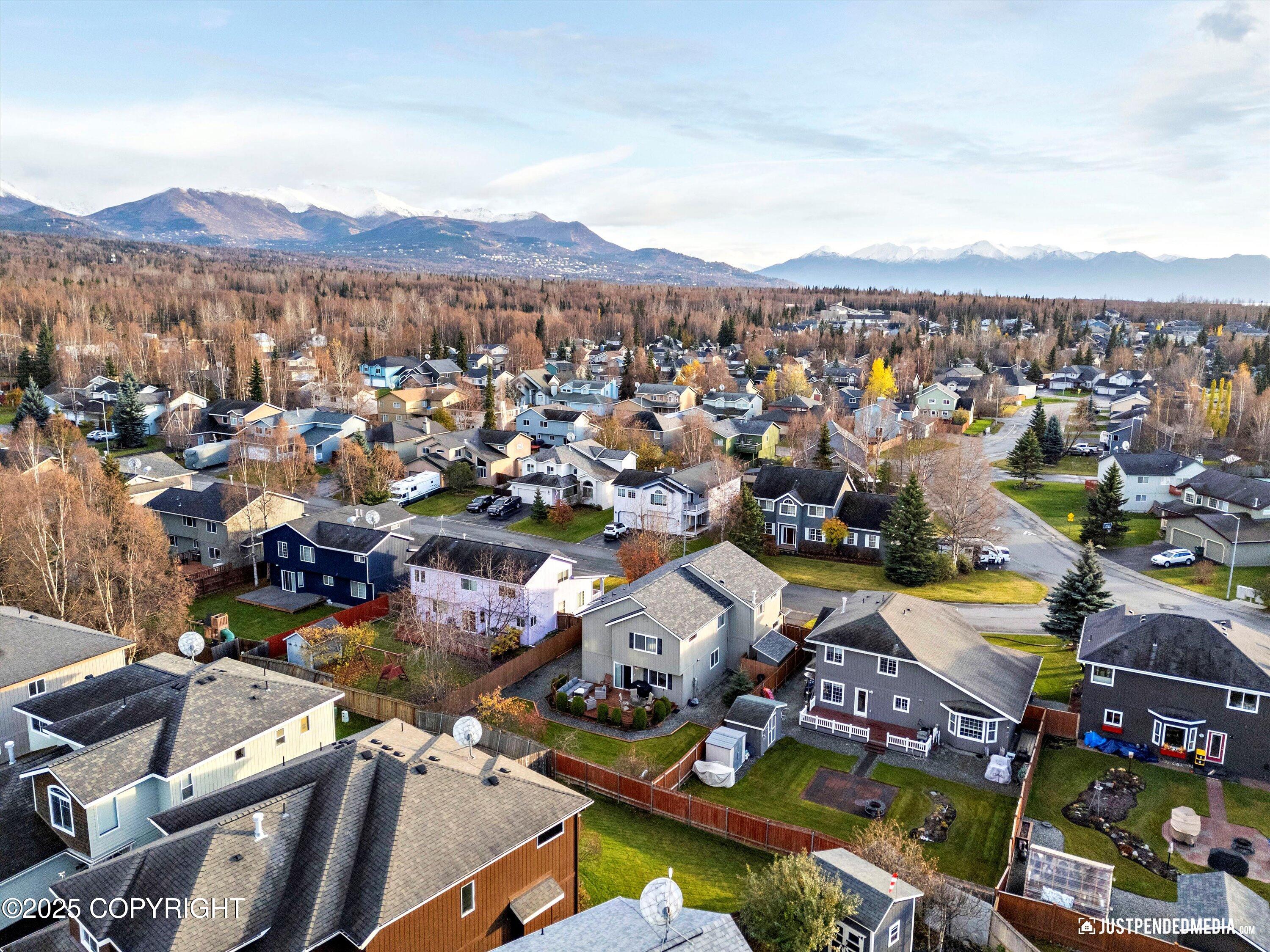 2735 Meadow Wood Circle, Anchorage