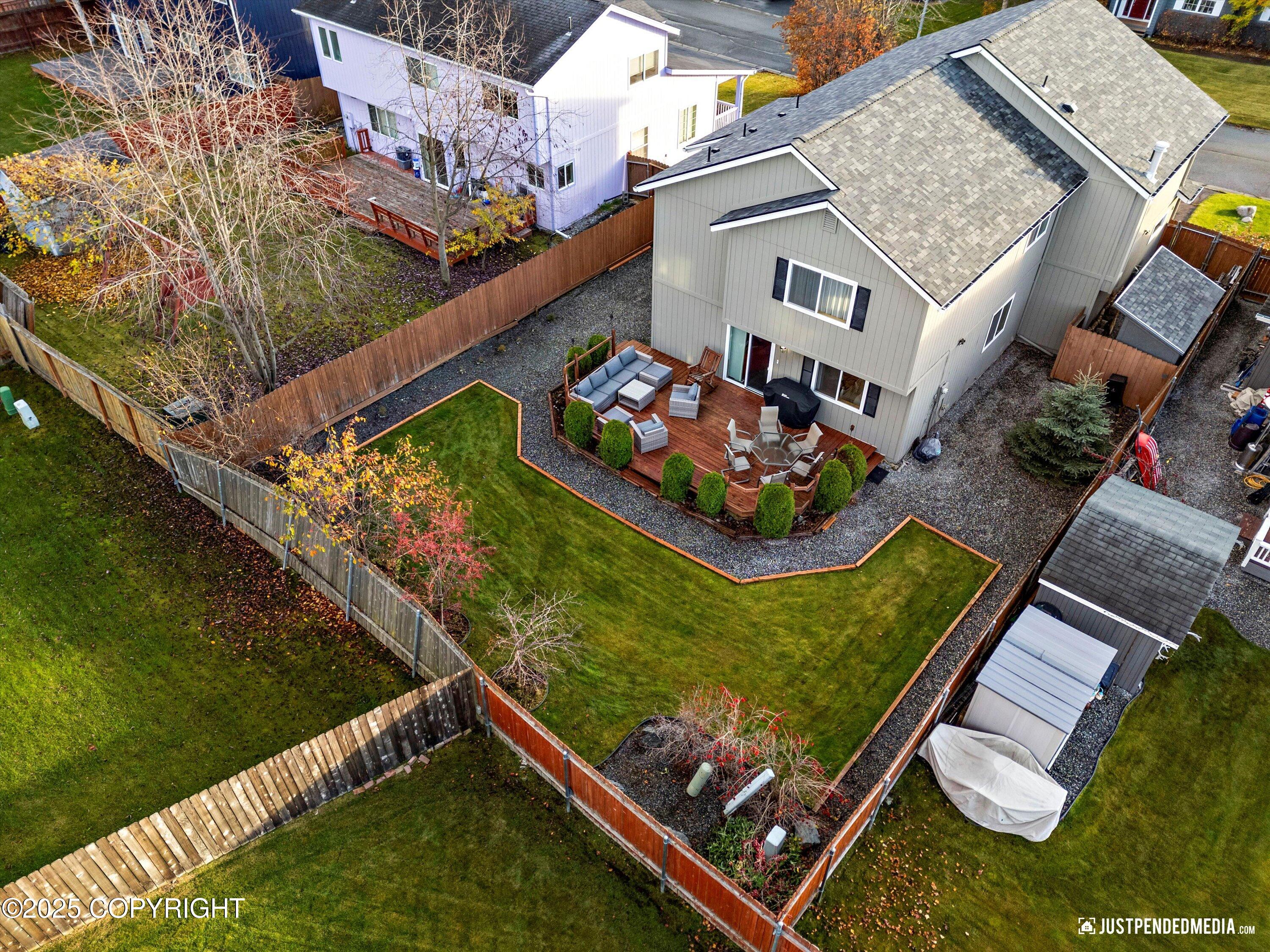 2735 Meadow Wood Circle, Anchorage