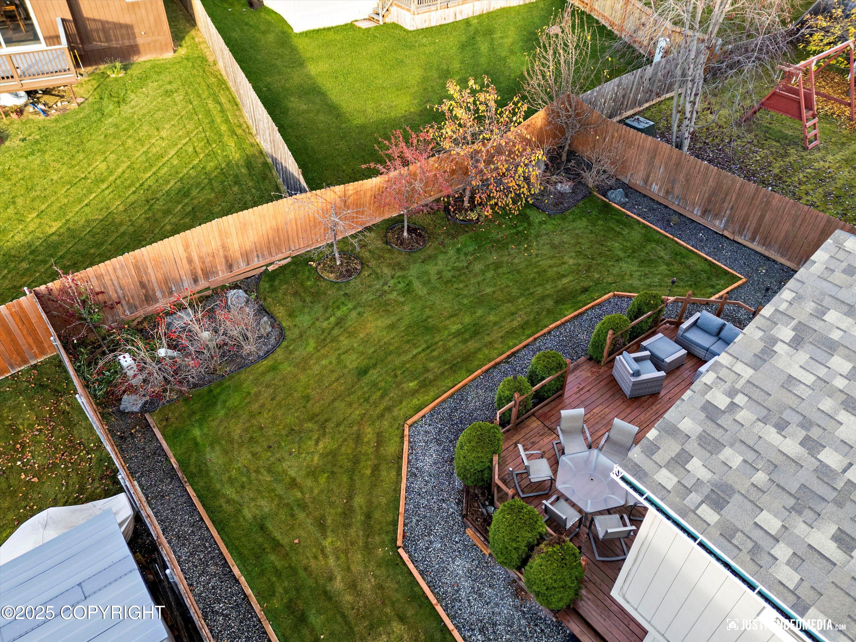 2735 Meadow Wood Circle, Anchorage