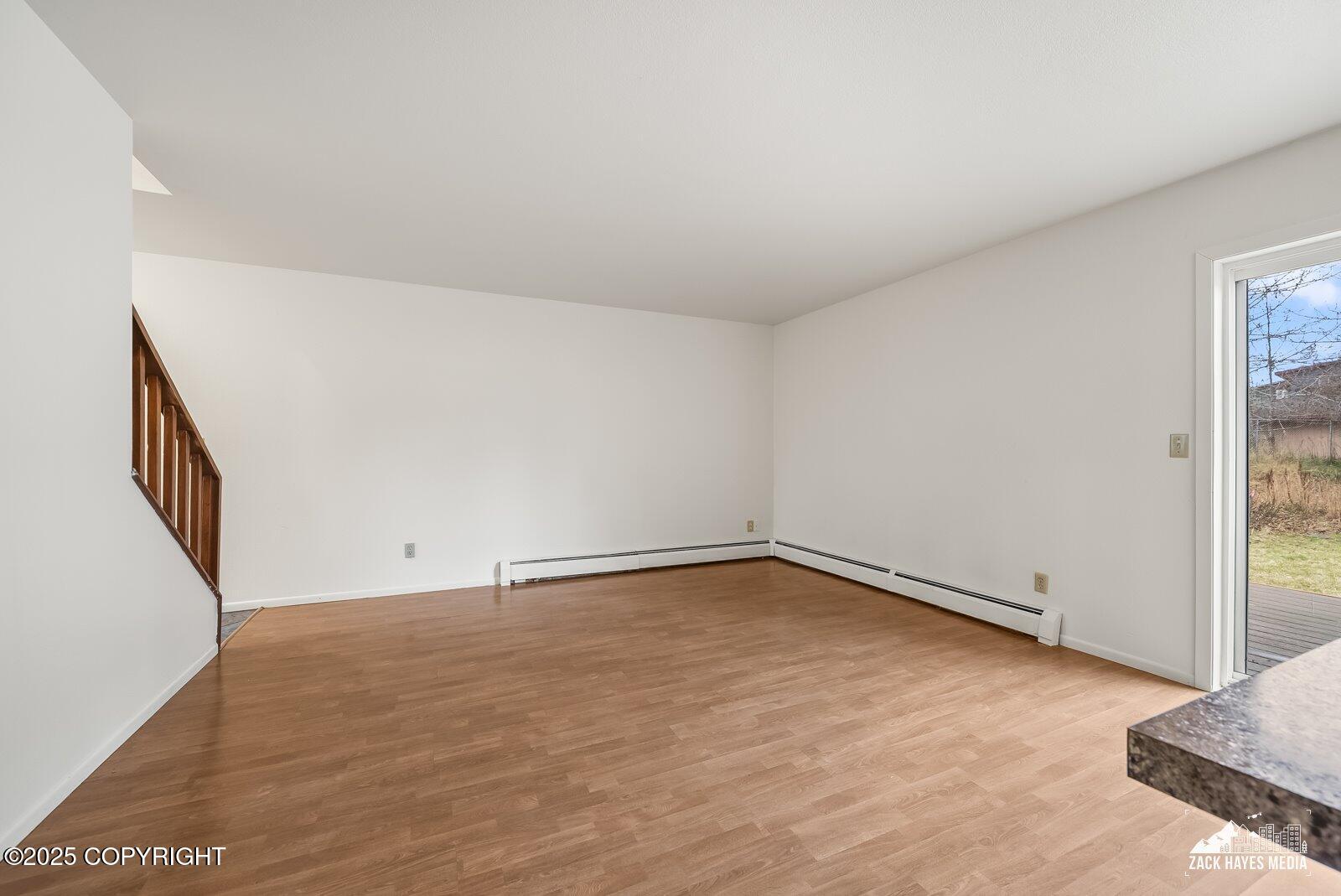 9122 Lakehurst Drive